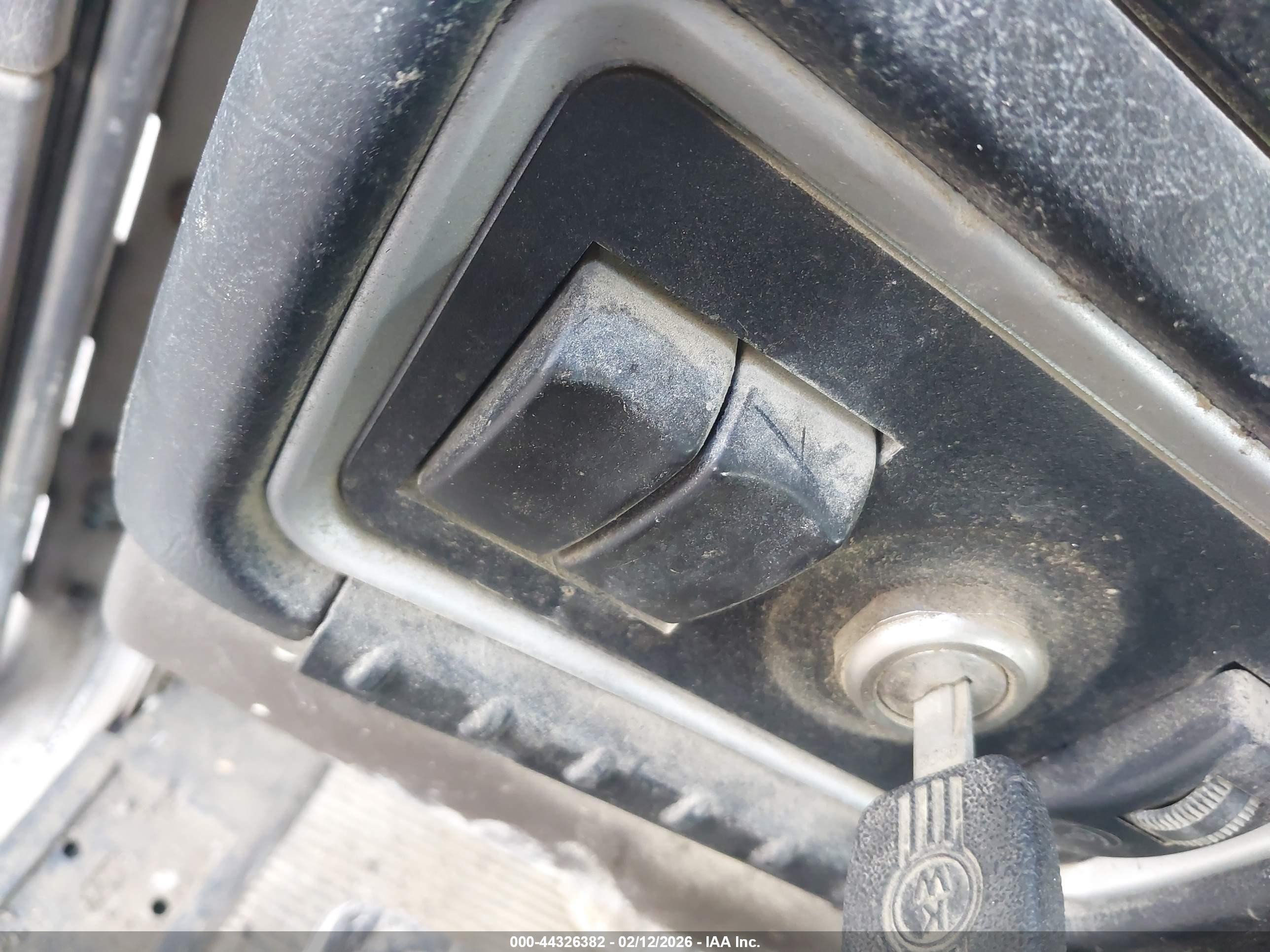 KENWORTH CONSTRUCTION image 11