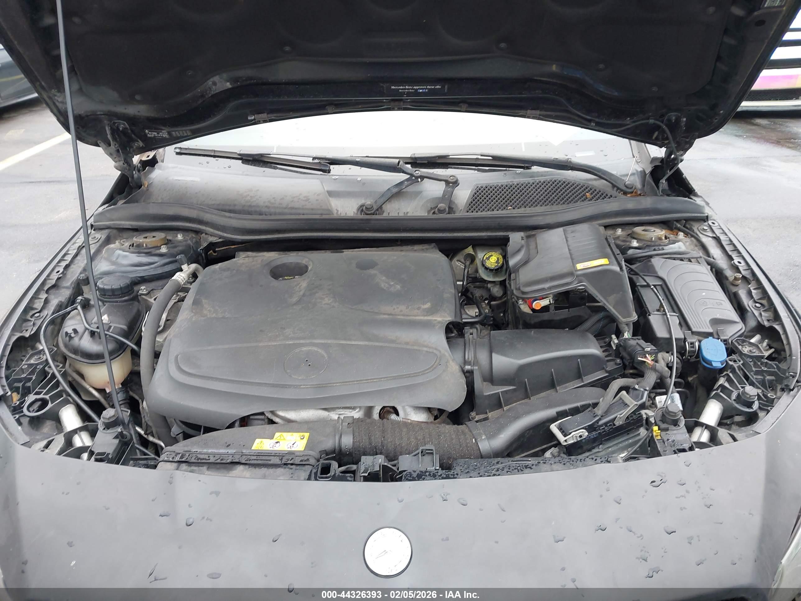 MERCEDES-BENZ CLA image 10