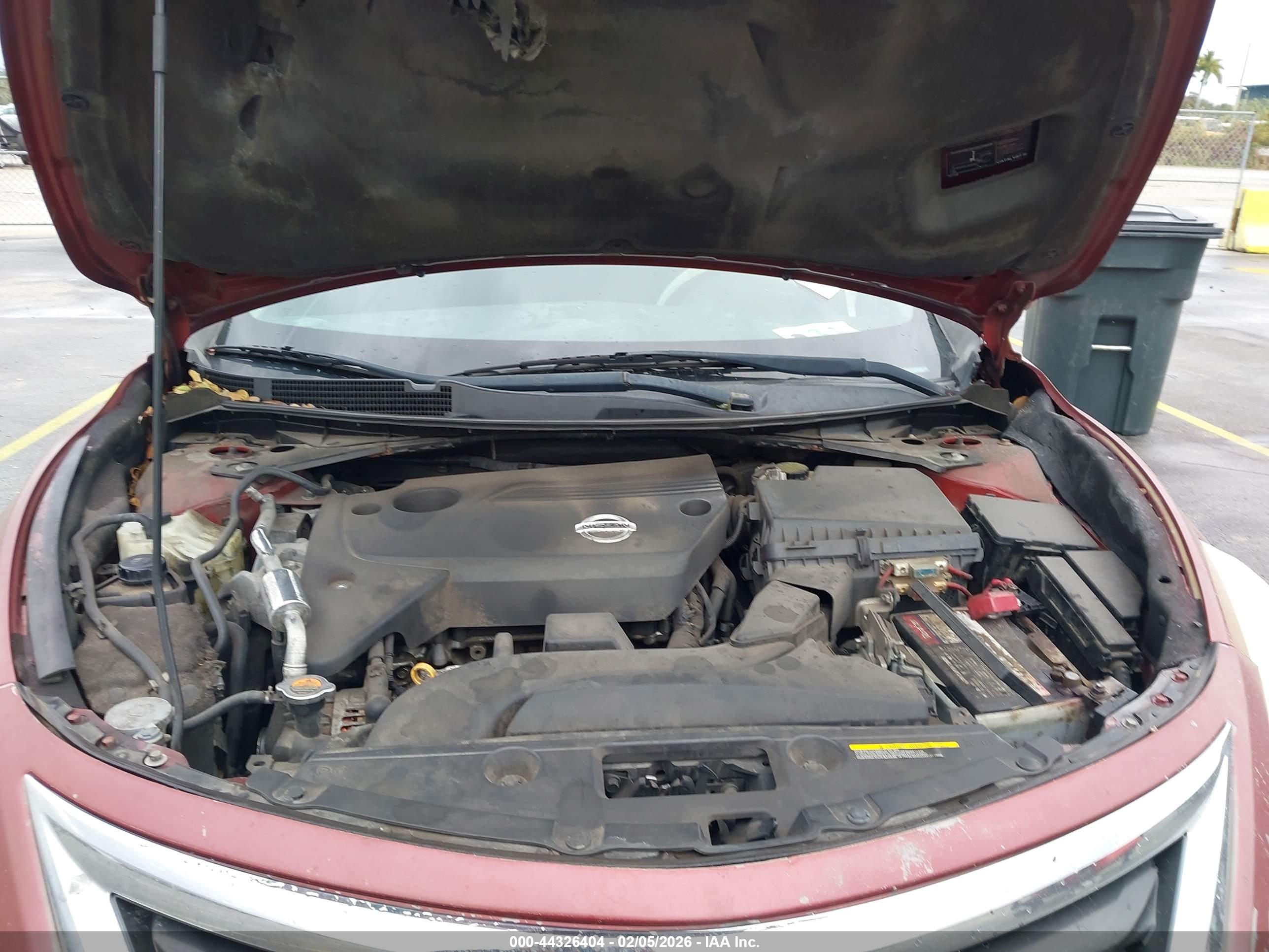 NISSAN ALTIMA image 10