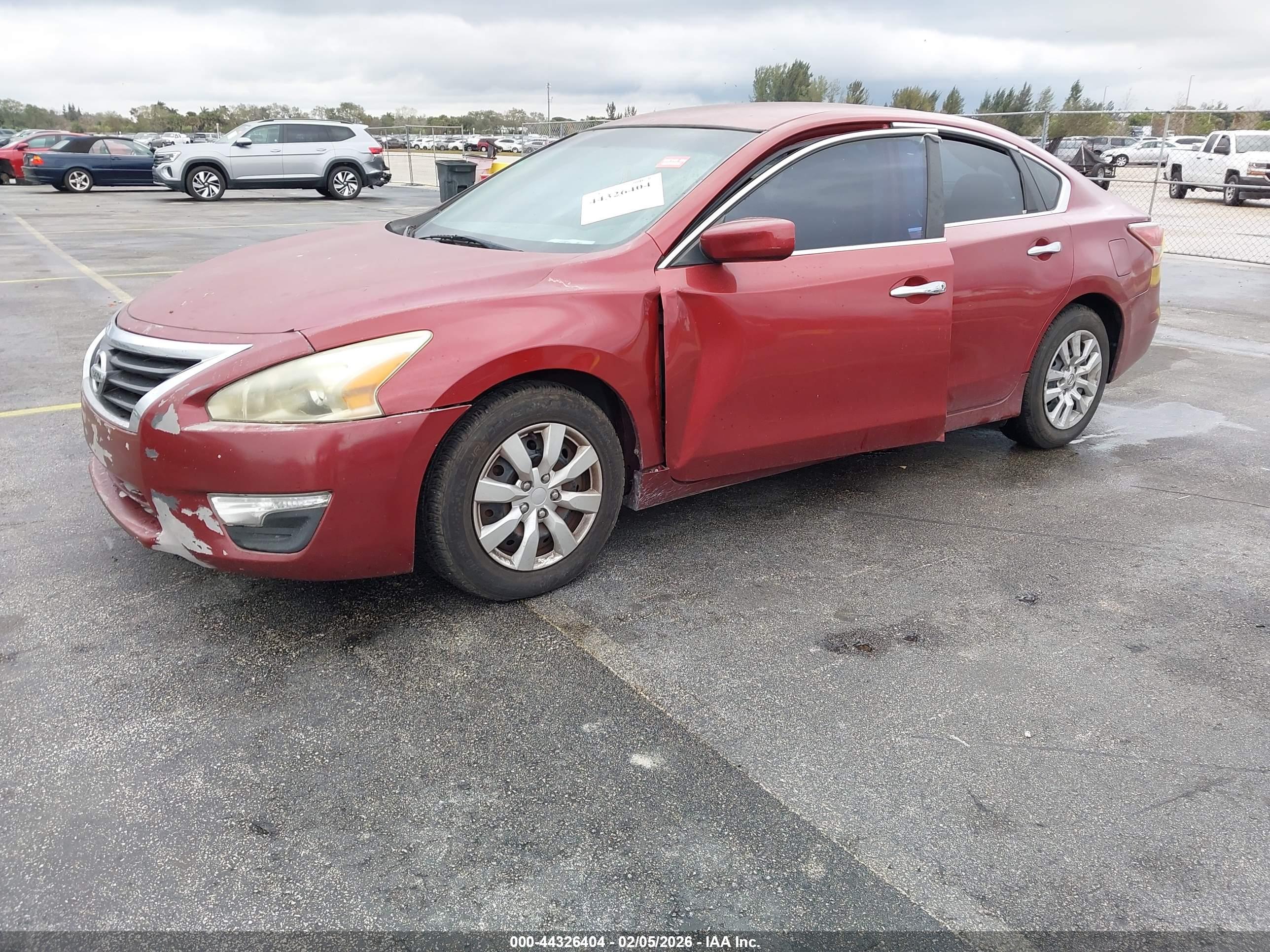 NISSAN ALTIMA image 2