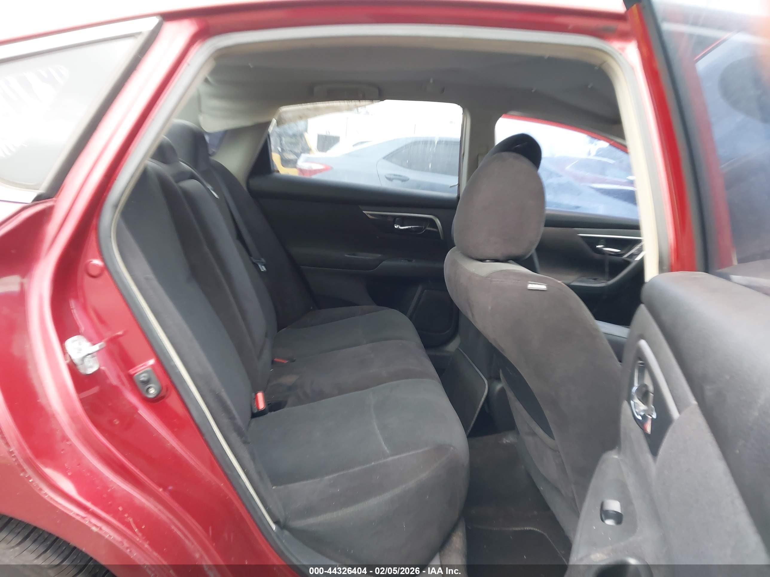 NISSAN ALTIMA image 8