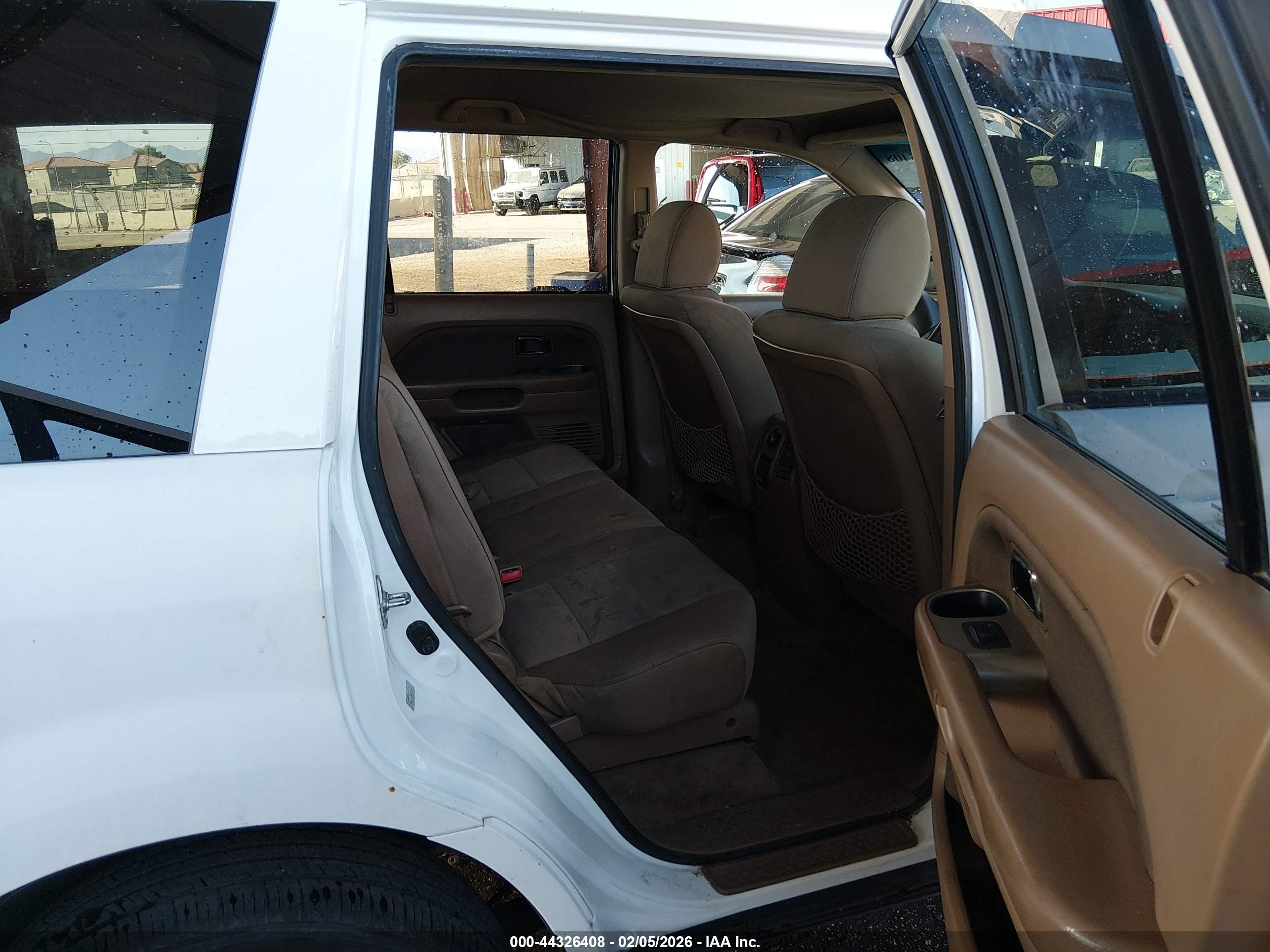HONDA PILOT image 8