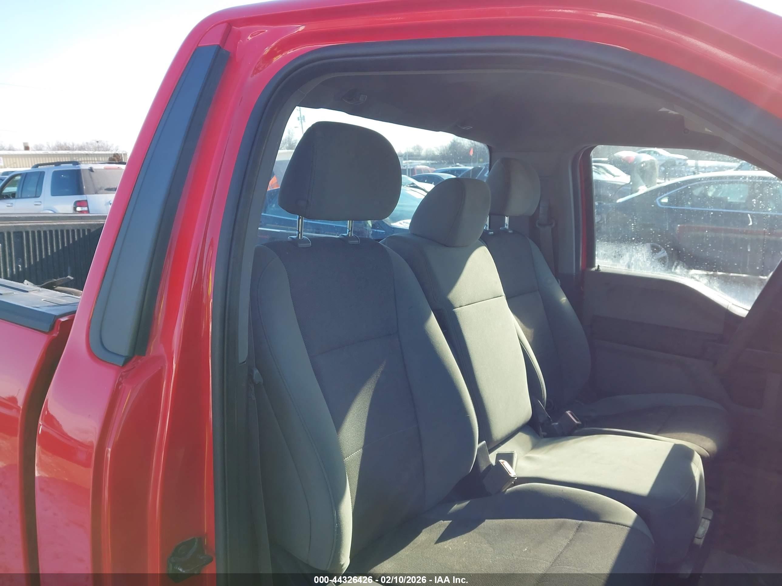 FORD F-150 image 8