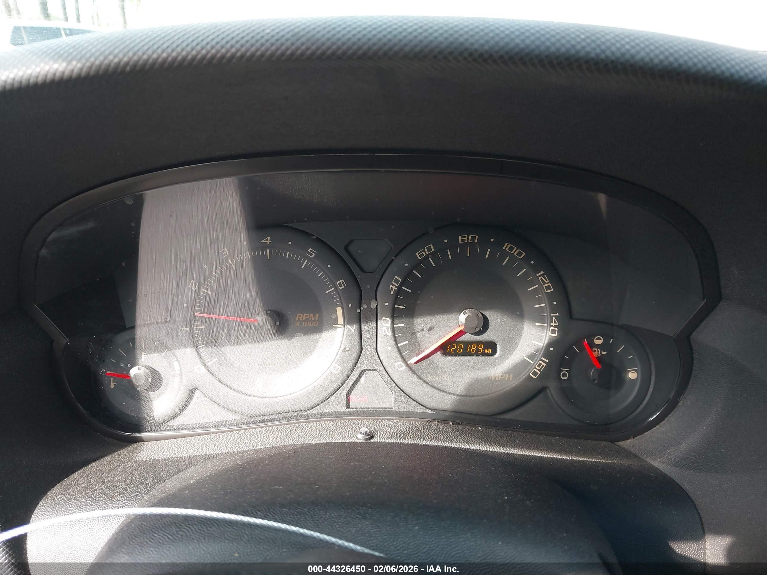 CADILLAC CTS image 7