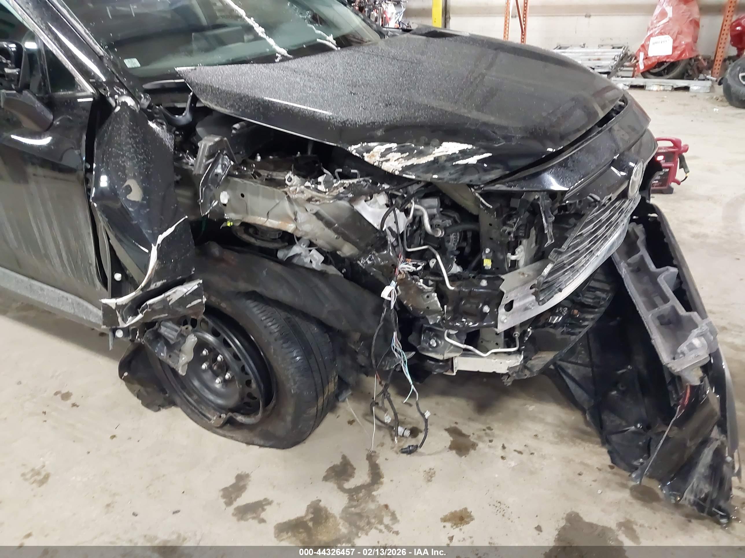 TOYOTA RAV4 image 6
