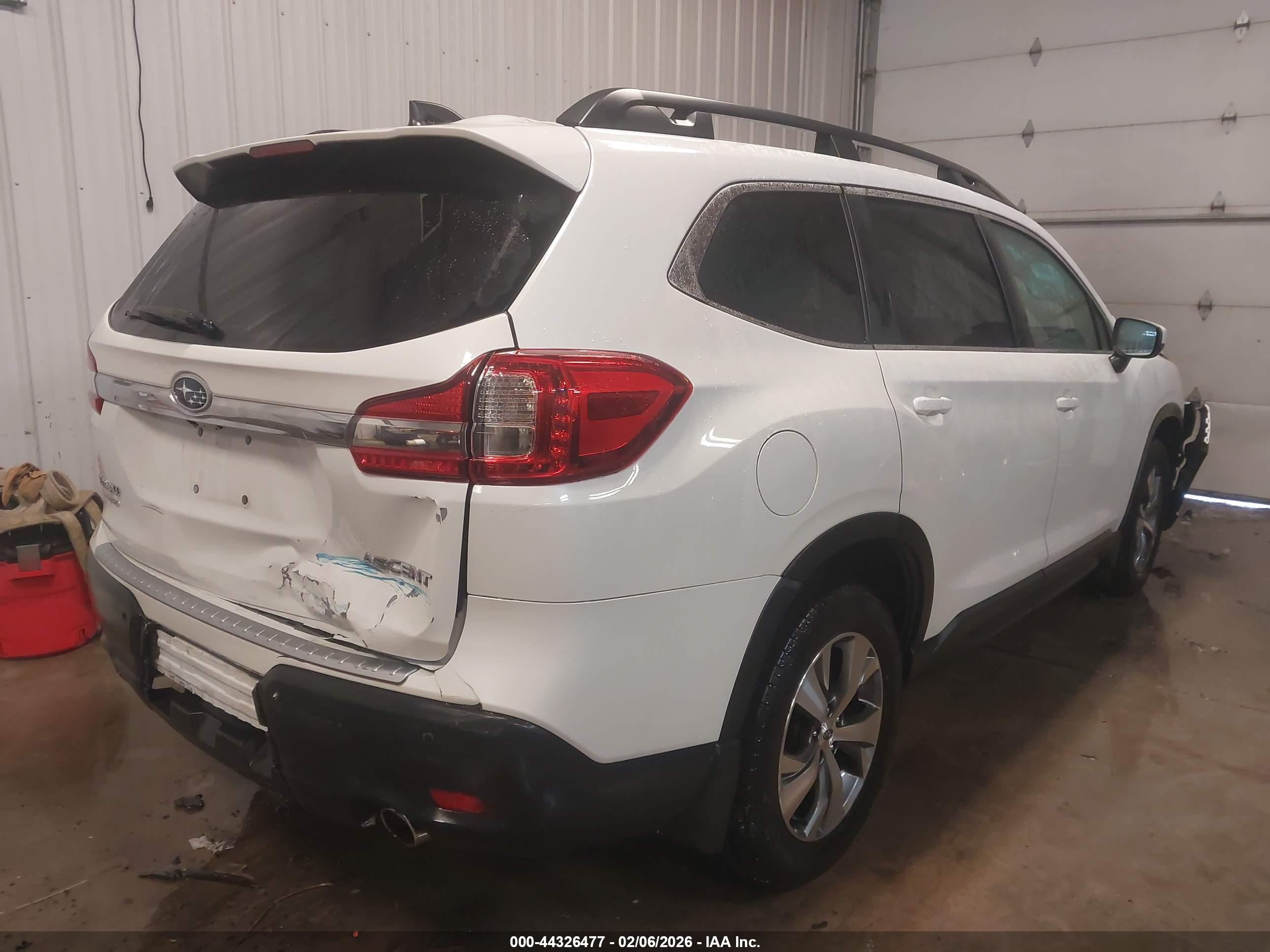 SUBARU ASCENT image 4