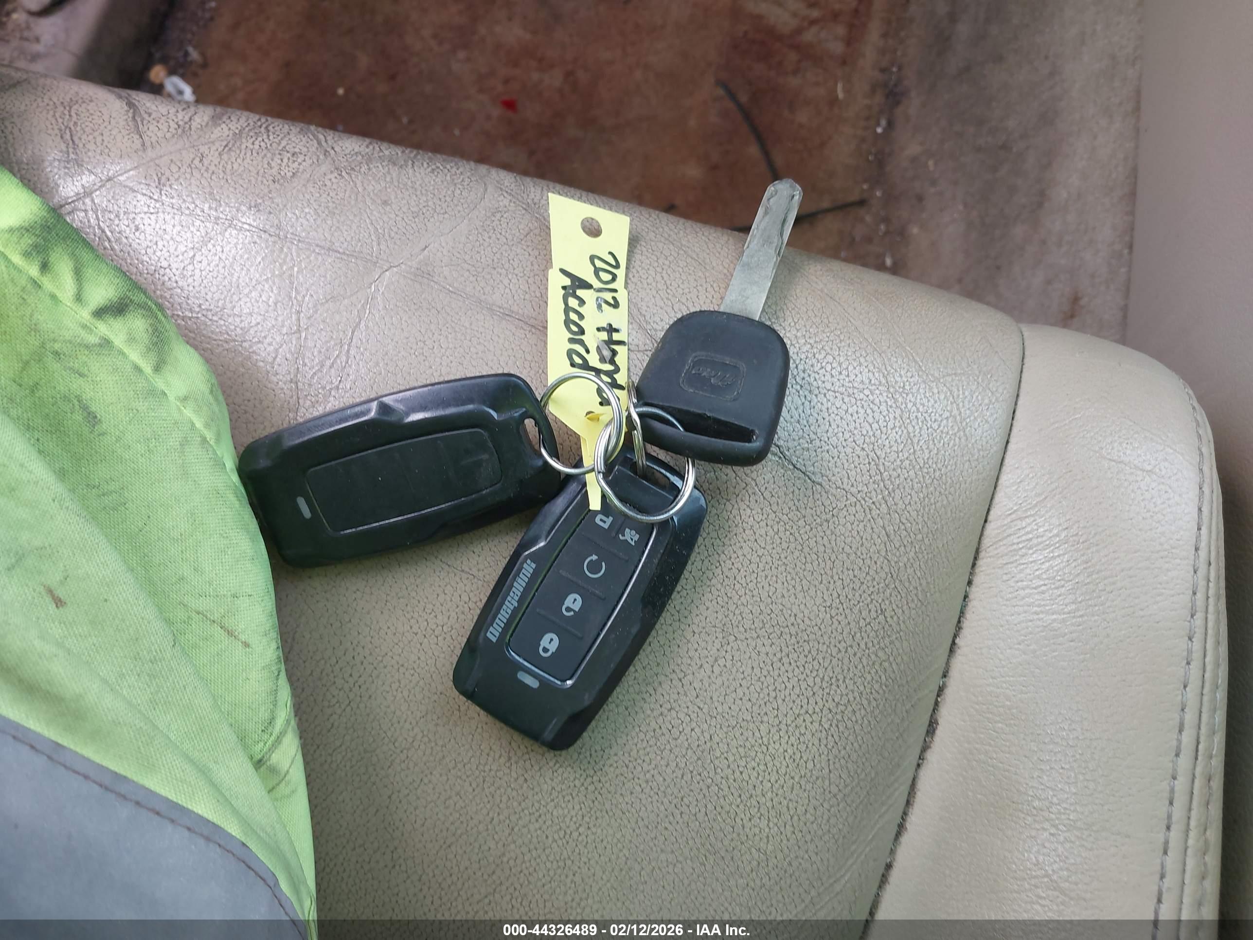 HONDA ACCORD image 11