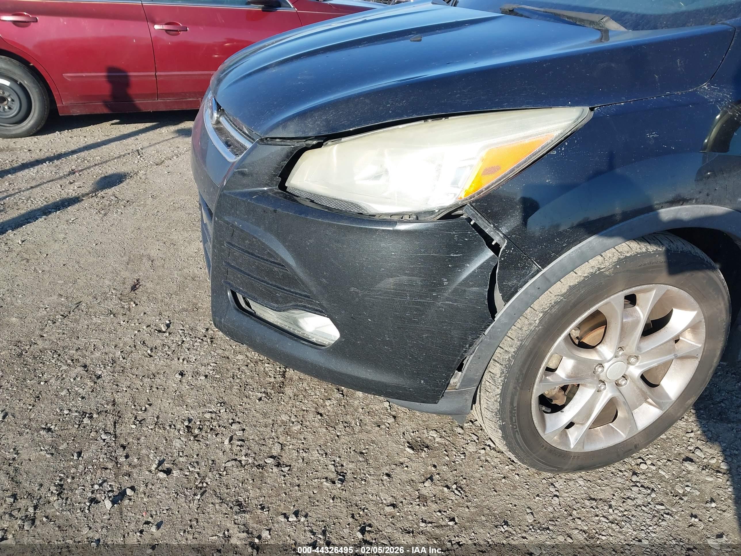 FORD ESCAPE image 6