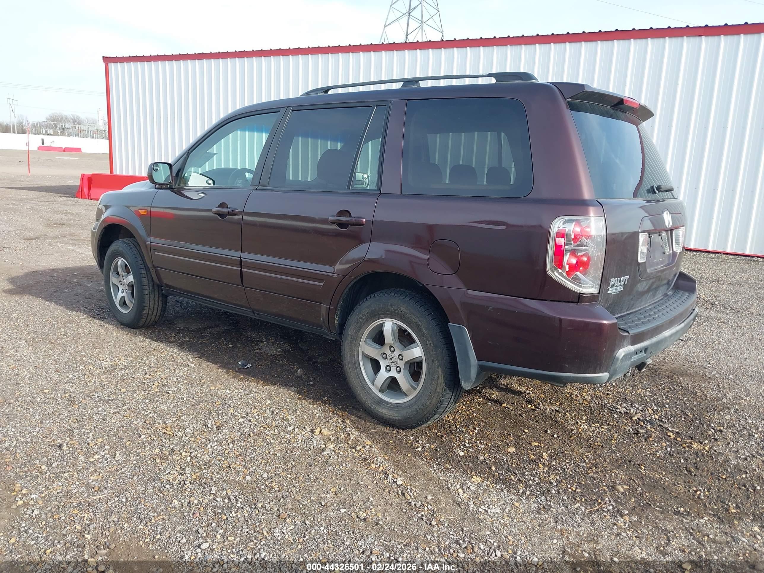 HONDA PILOT image 3
