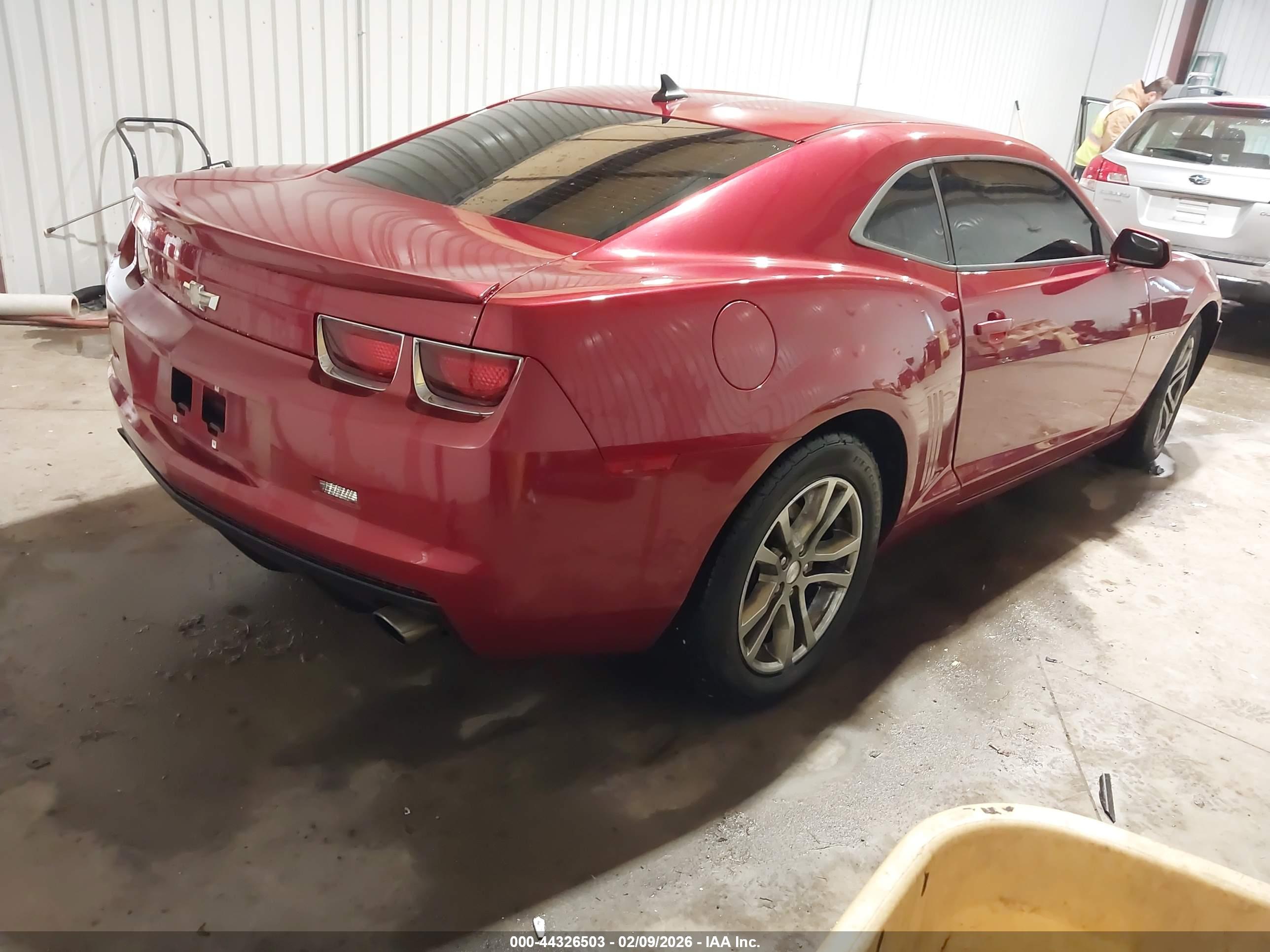 CHEVROLET CAMARO image 4