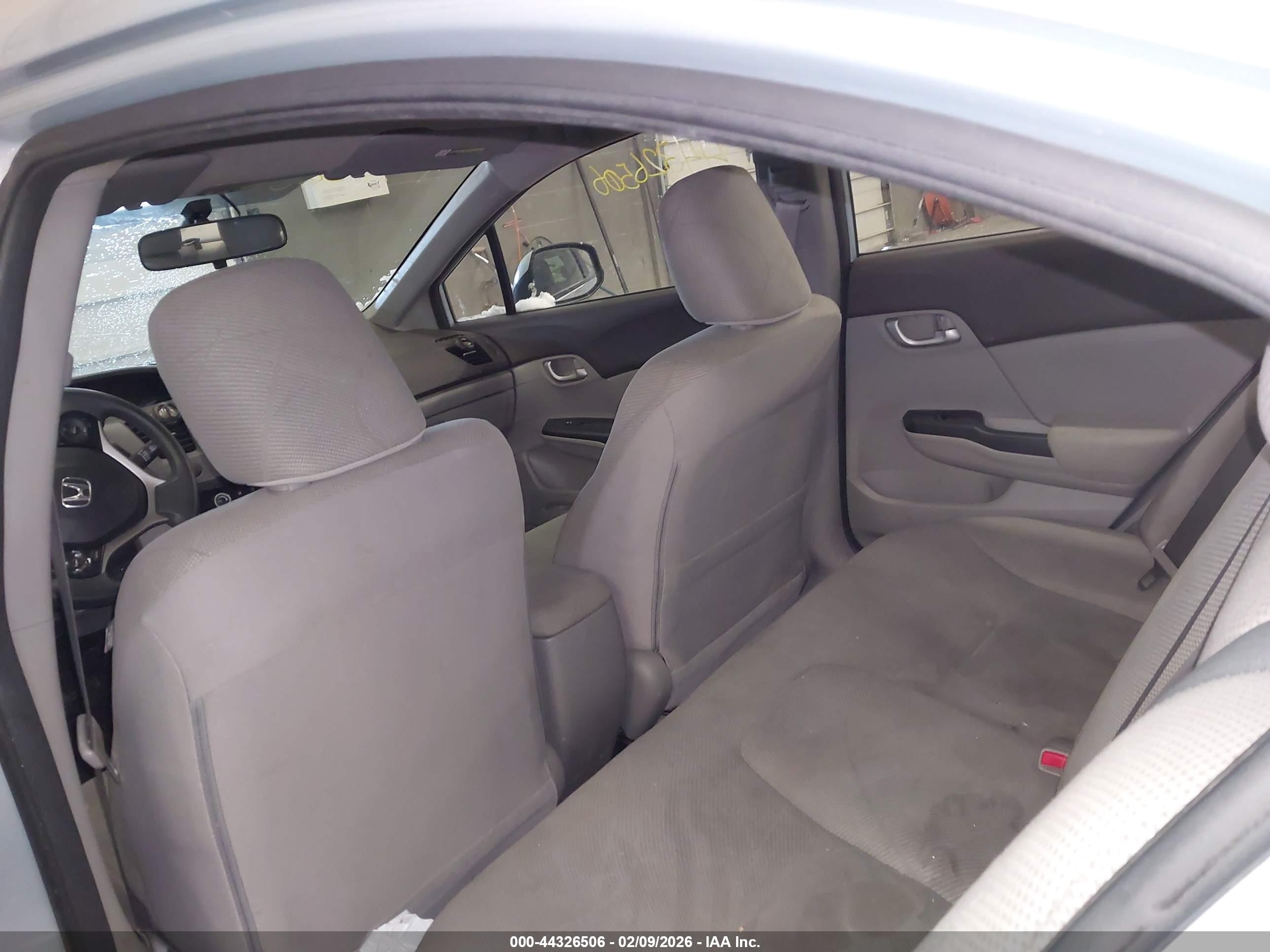 HONDA CIVIC image 8
