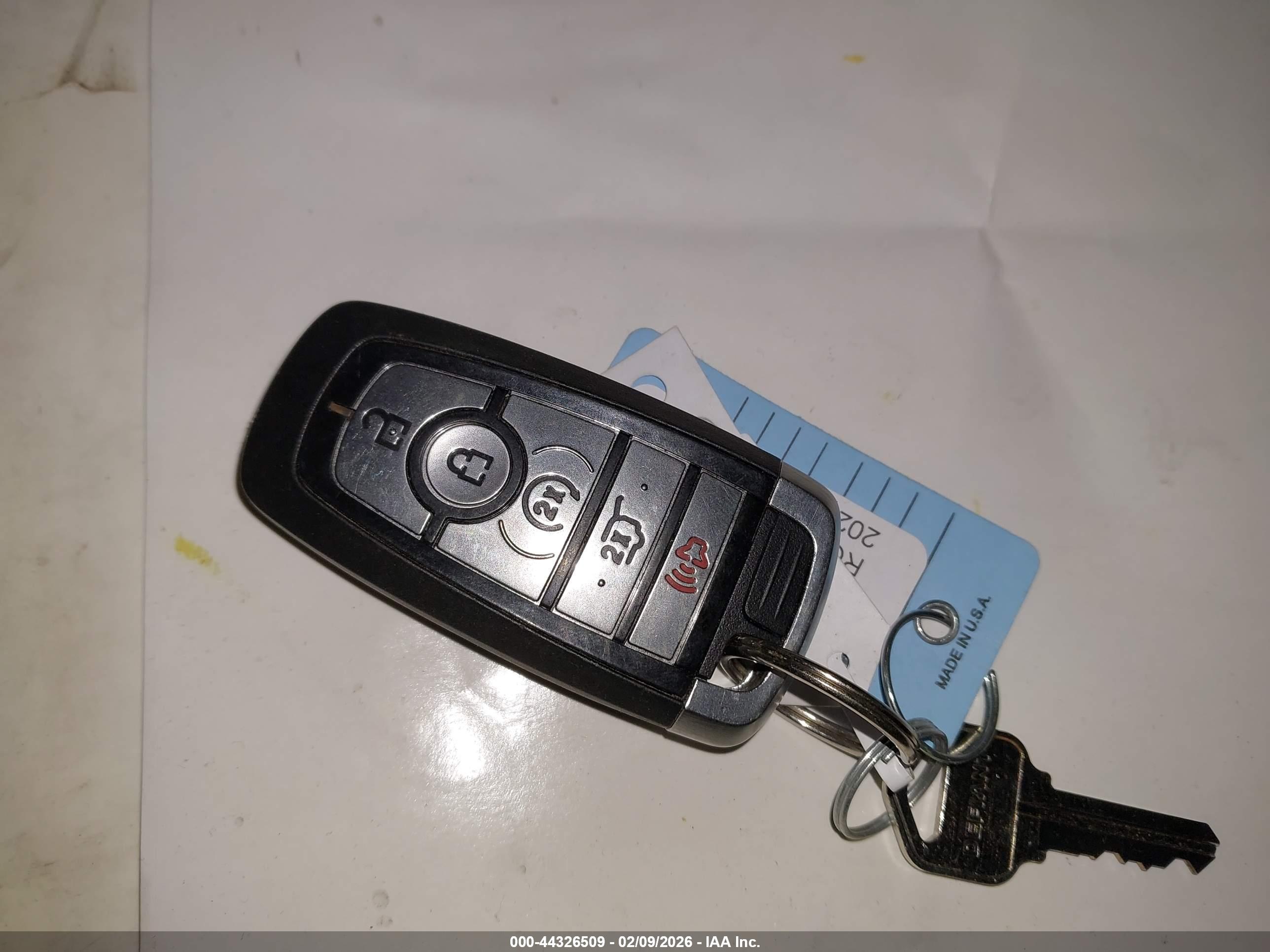 FORD ESCAPE image 11