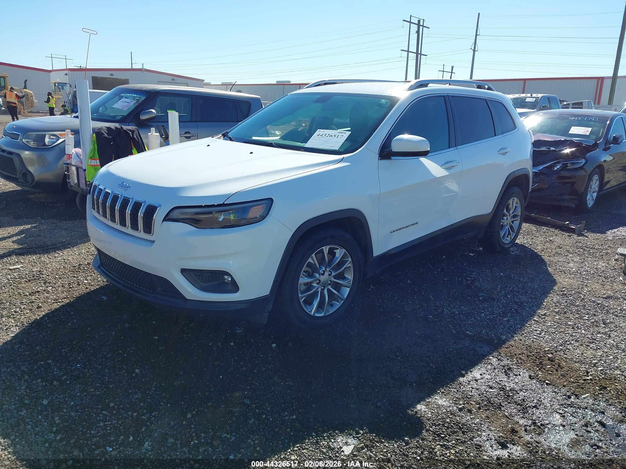 JEEP CHEROKEE image 2