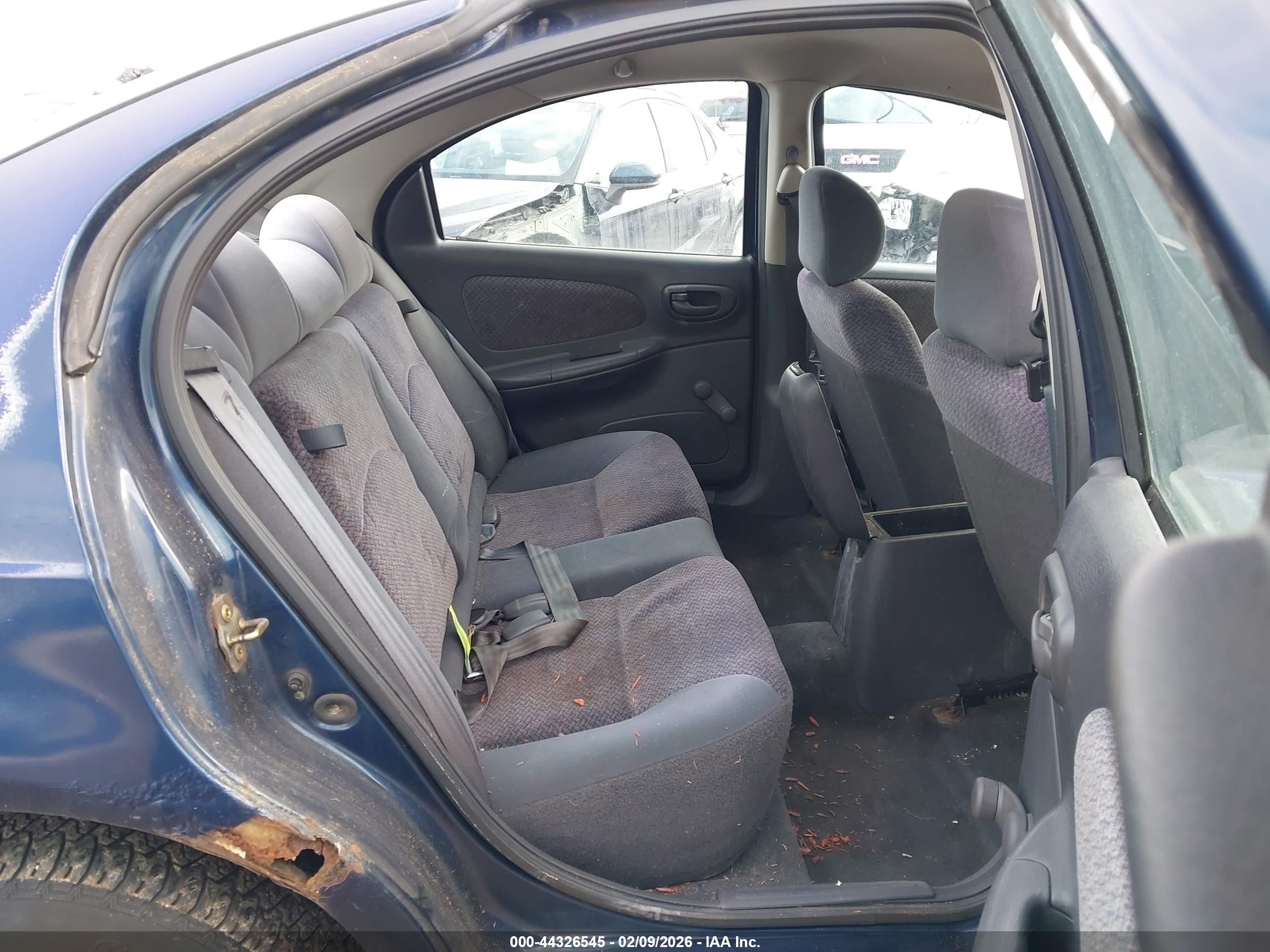 DODGE NEON image 8