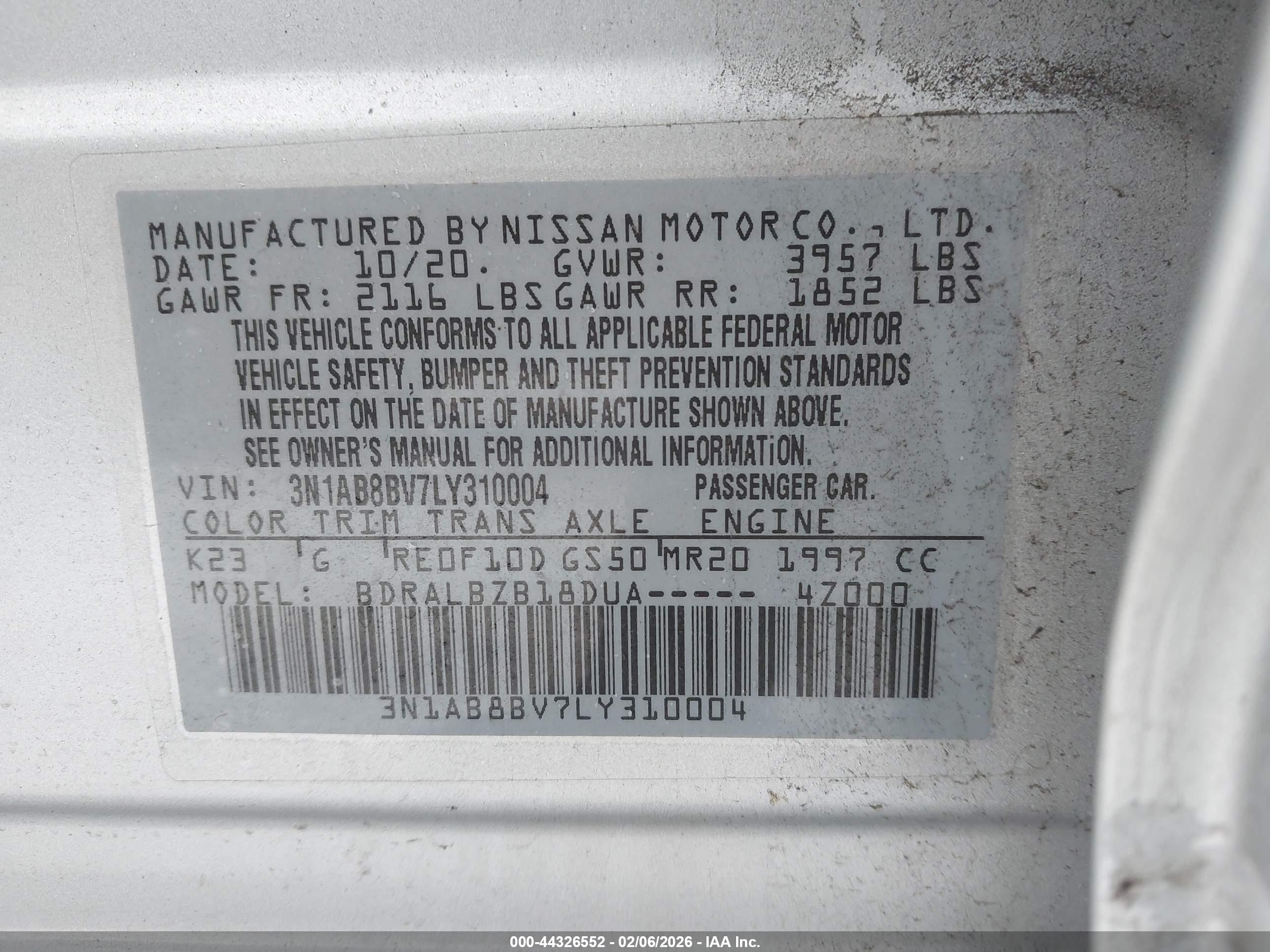 NISSAN SENTRA image 9