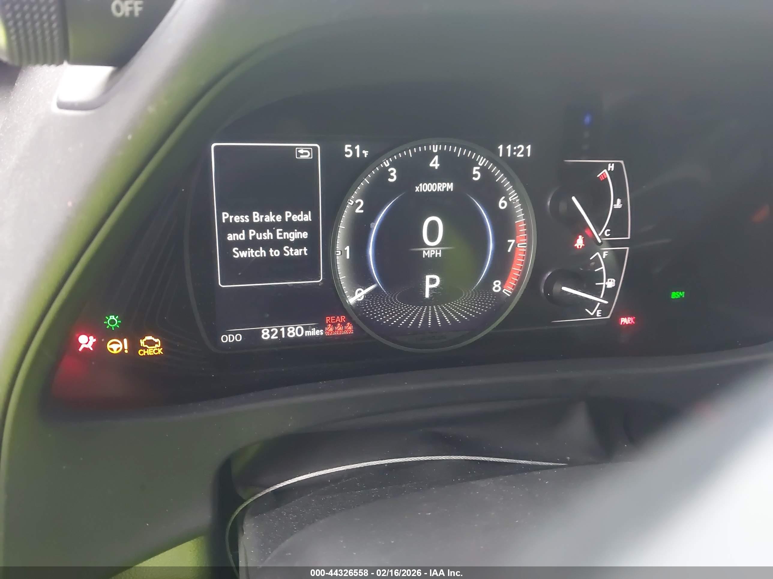 LEXUS UX image 7