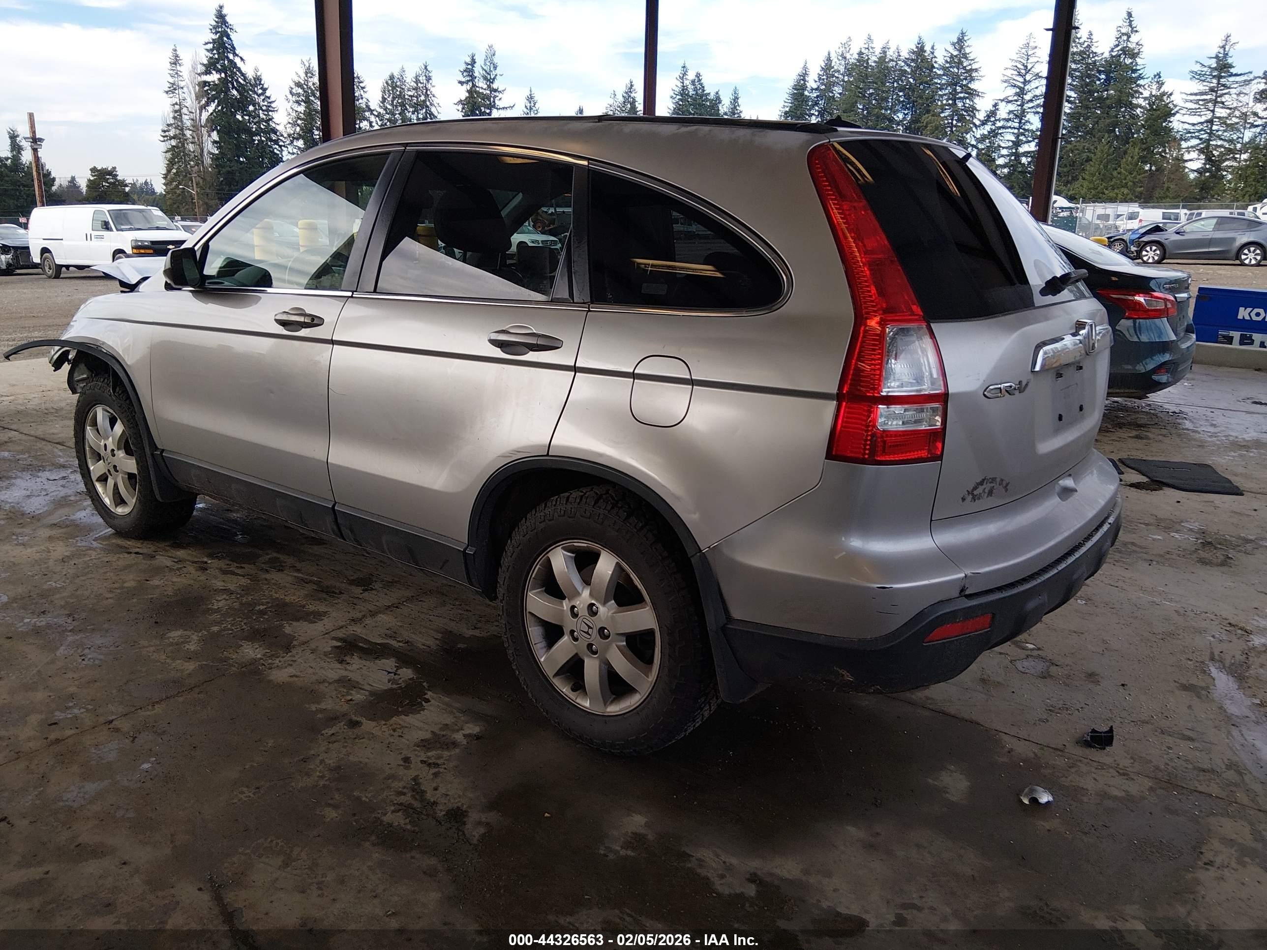 HONDA CR-V image 3