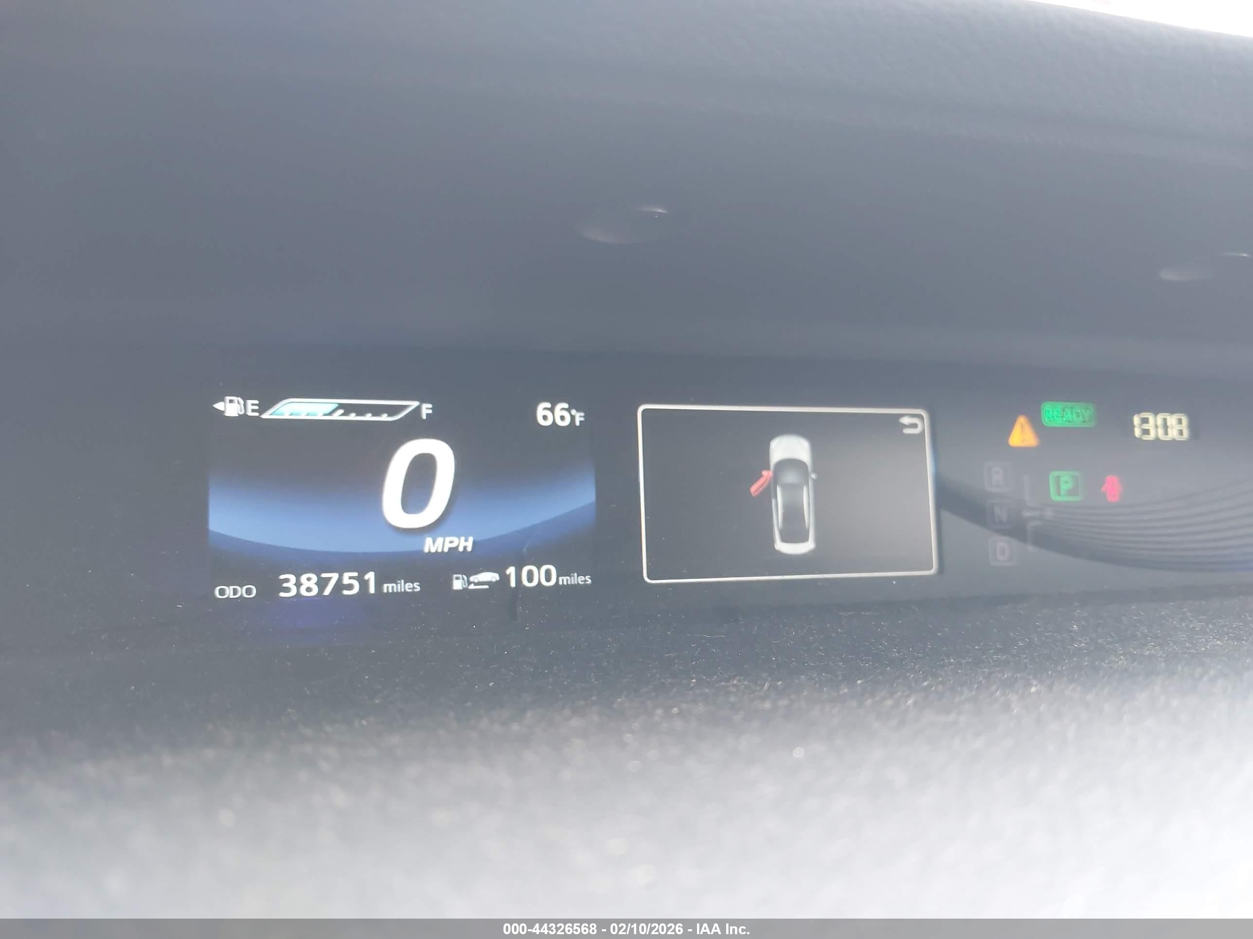 TOYOTA MIRAI image 7