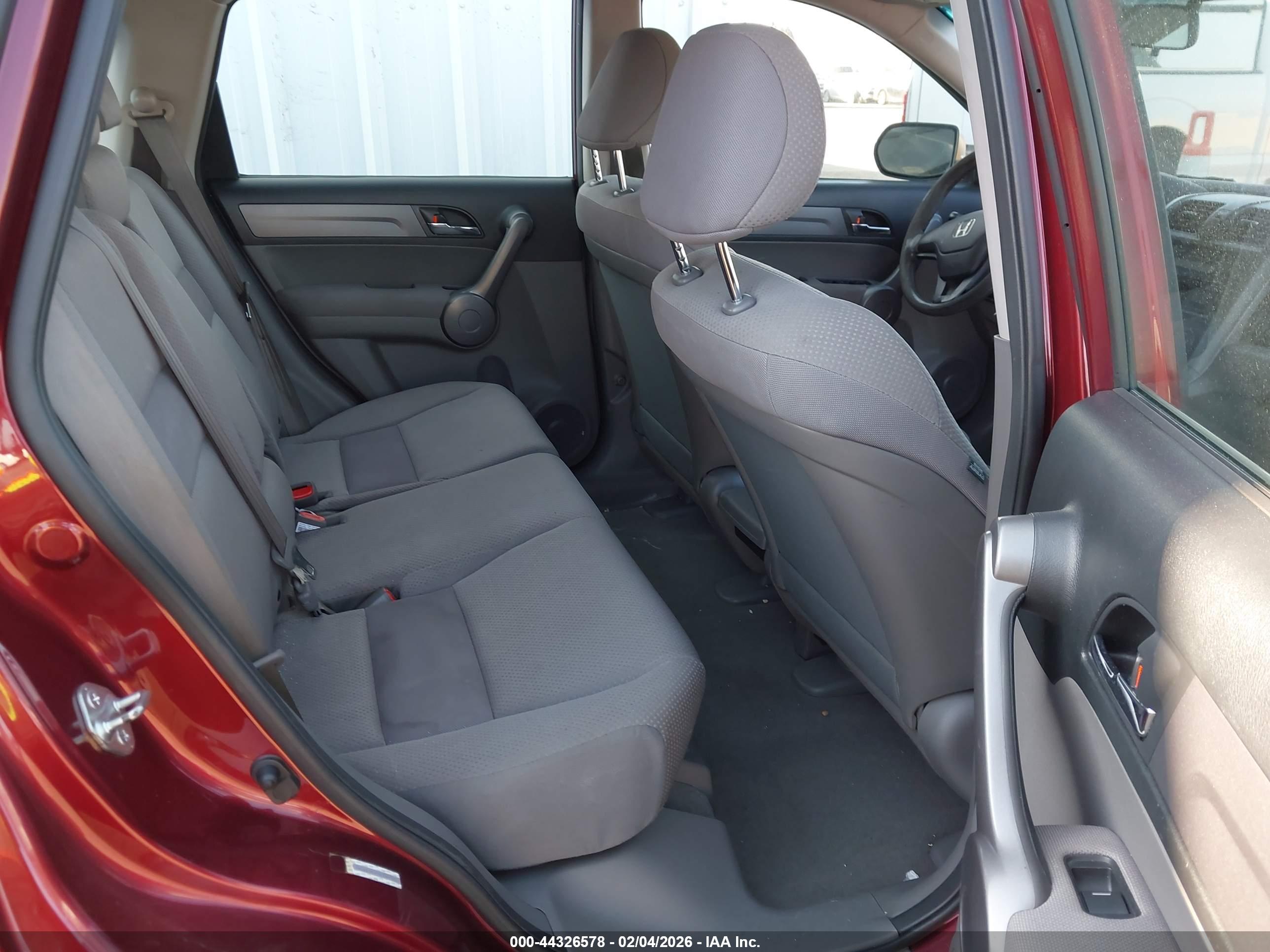 HONDA CR-V image 8
