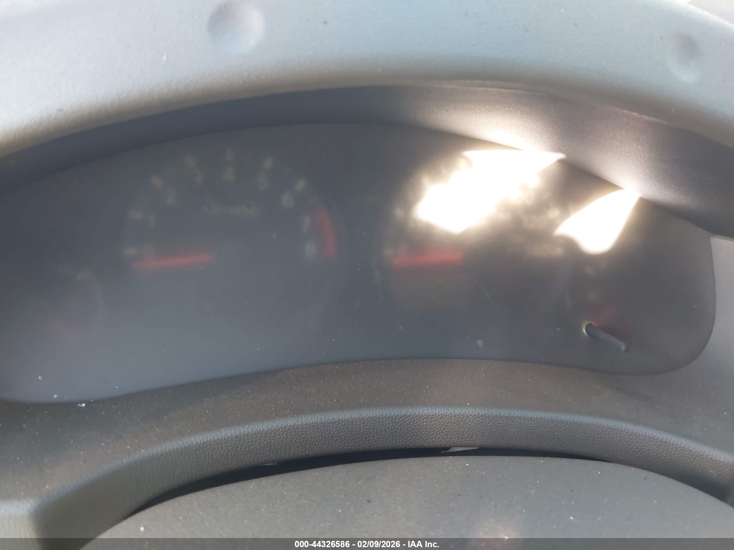 NISSAN FRONTIER image 7