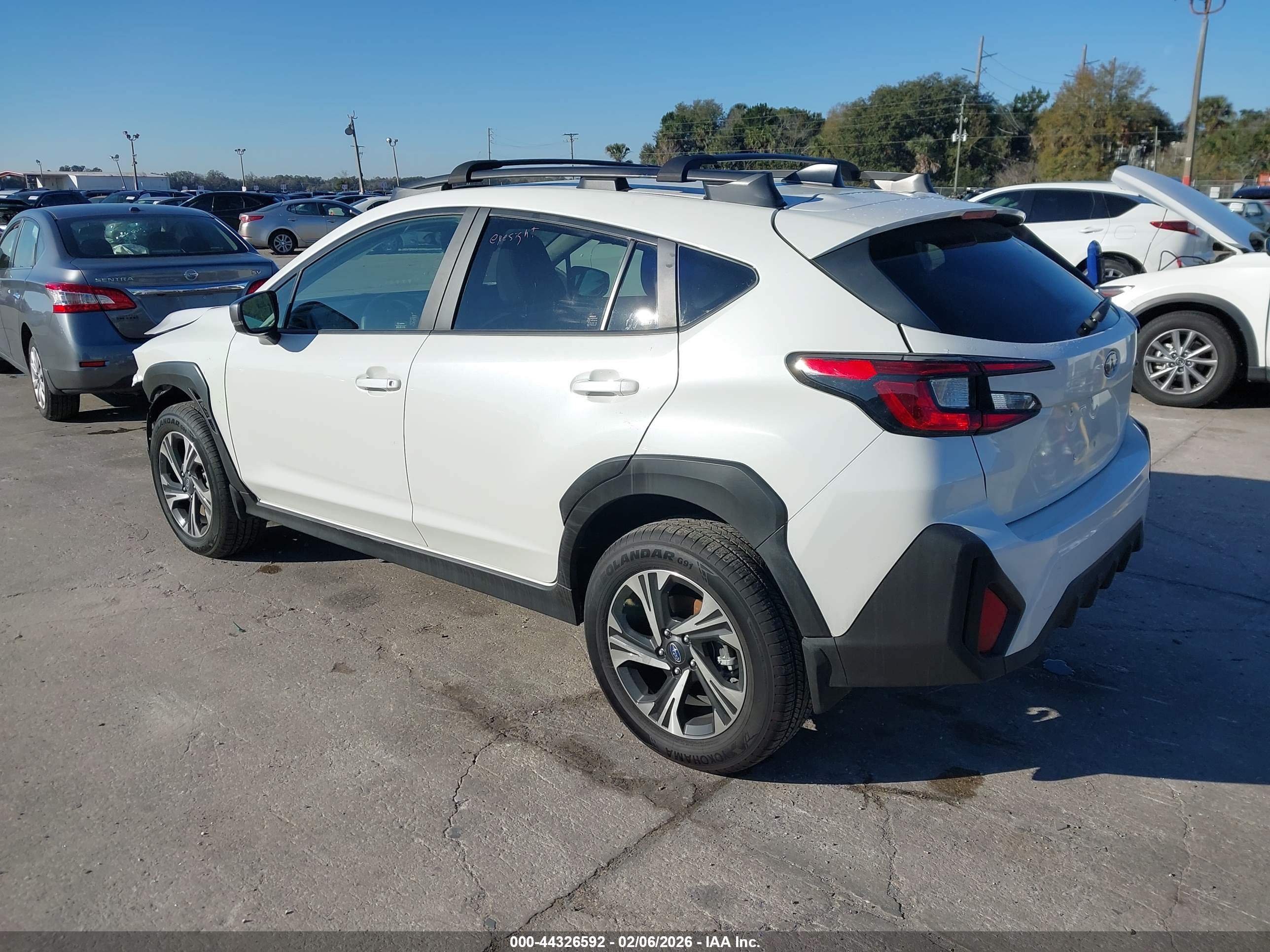 SUBARU CROSSTREK image 3