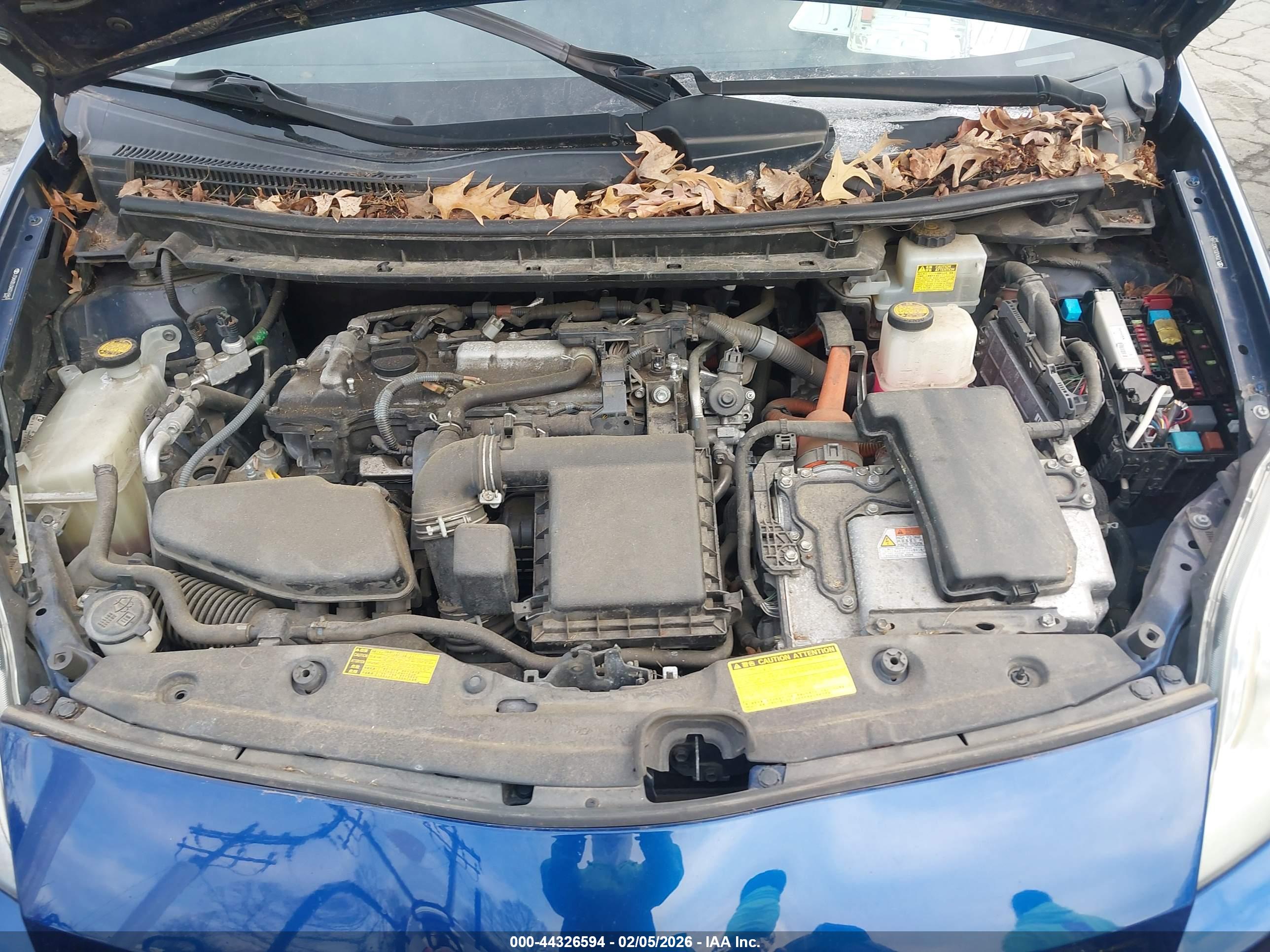 TOYOTA PRIUS image 10