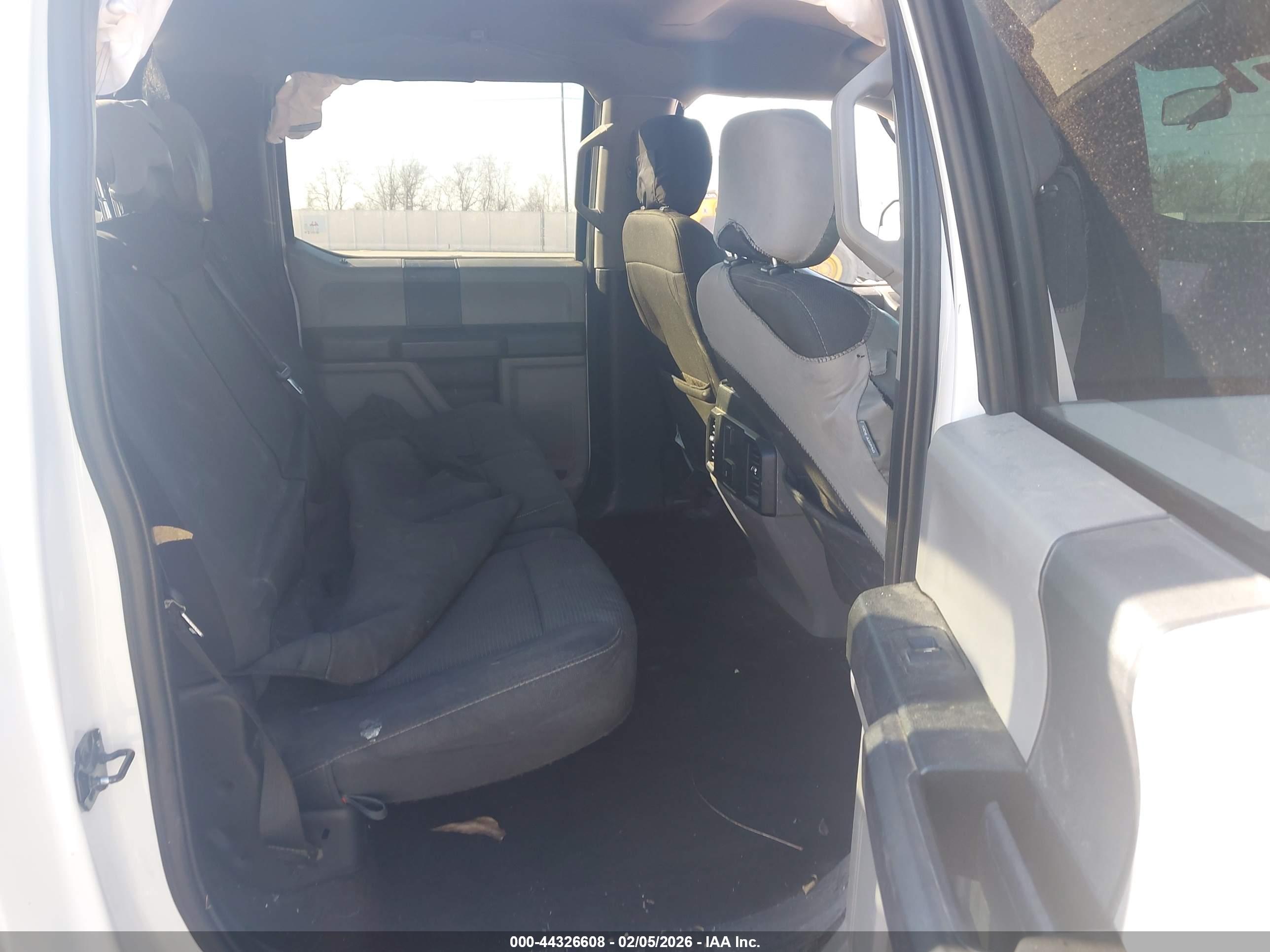 FORD F-150 image 8