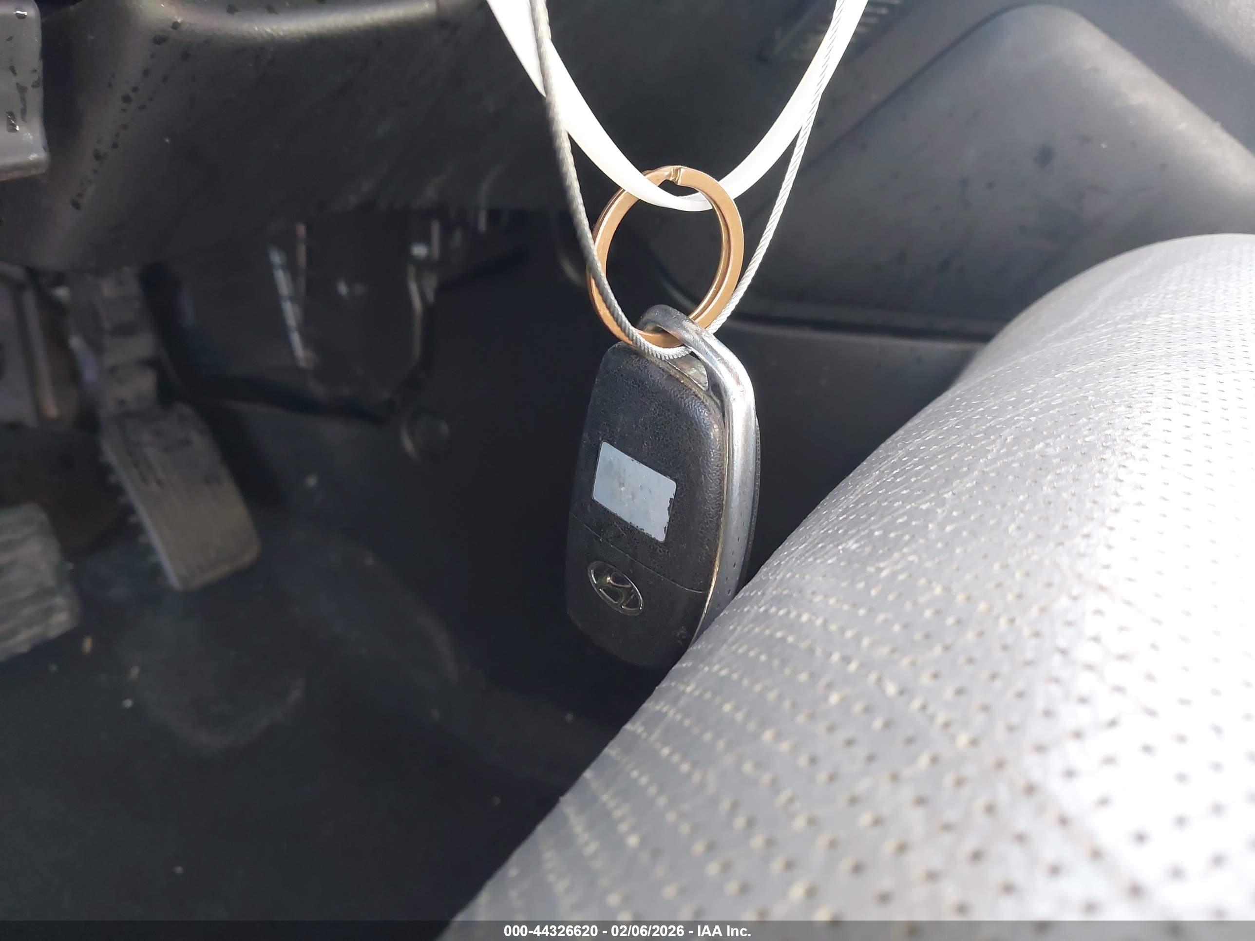 HONDA CR-V image 11