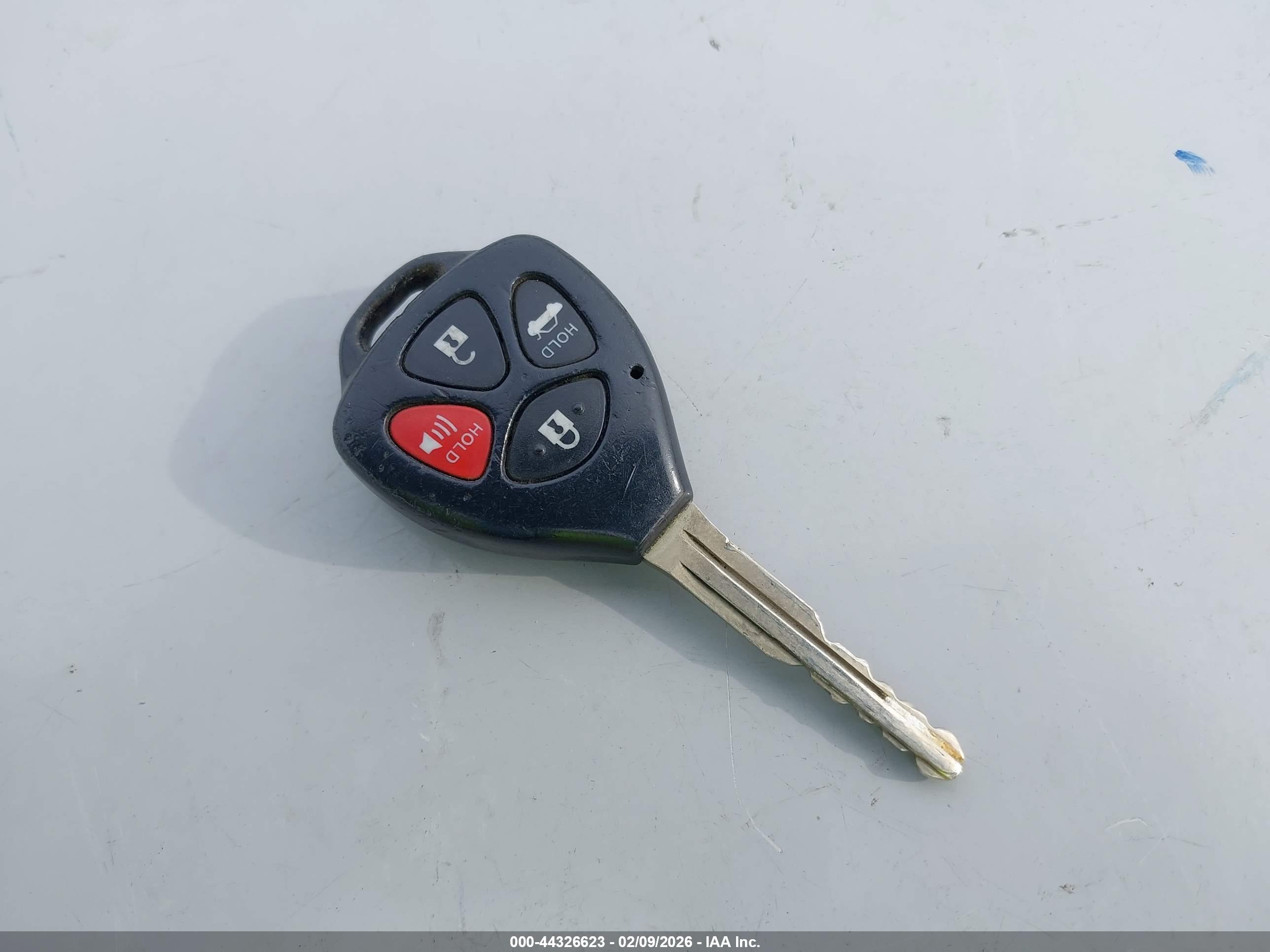 TOYOTA COROLLA image 11