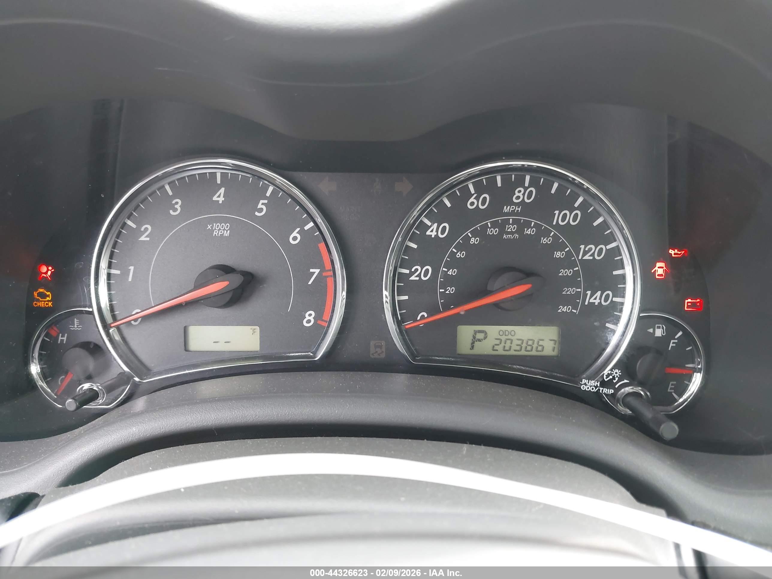 TOYOTA COROLLA image 7