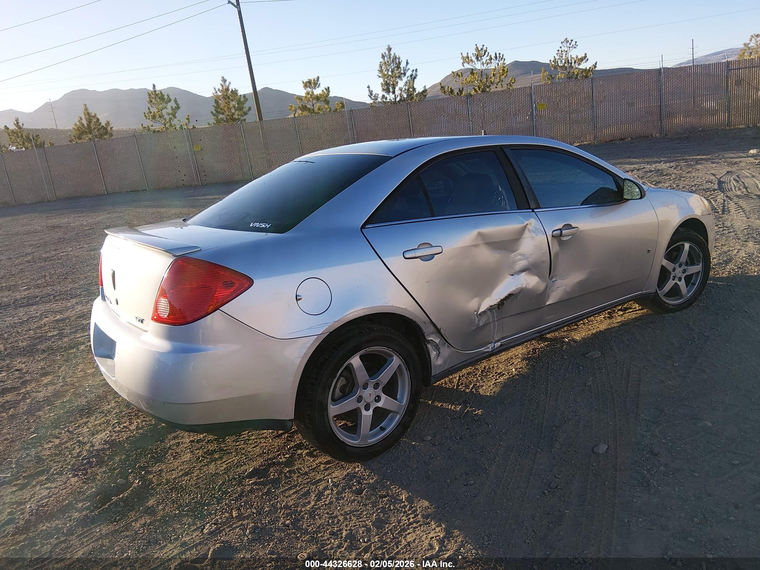 PONTIAC G6 image 4