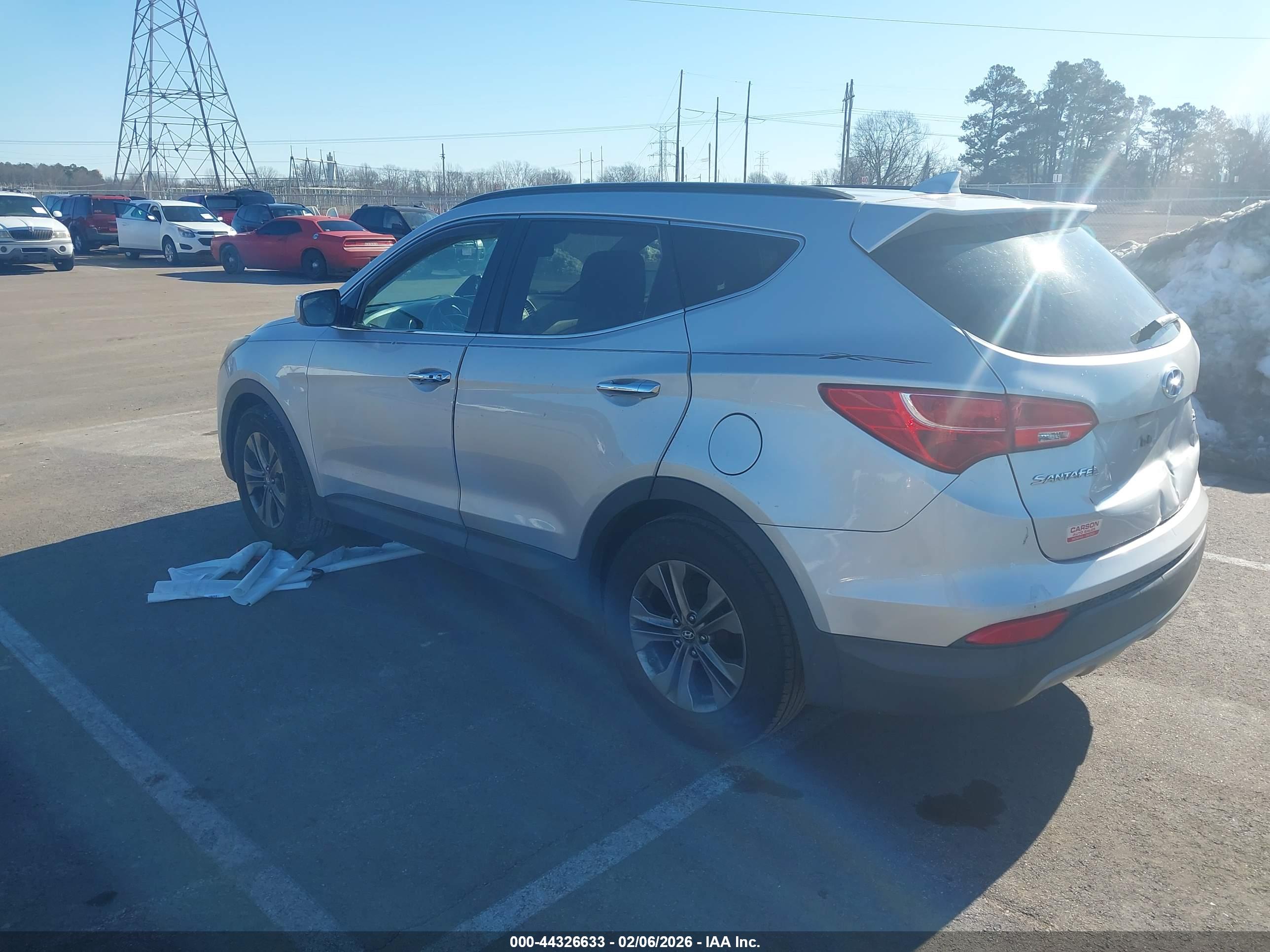 HYUNDAI SANTA image 3