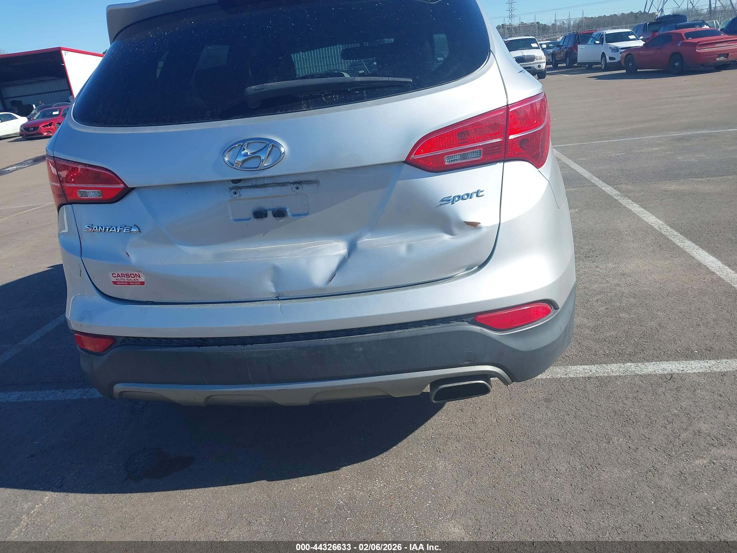 HYUNDAI SANTA image 6