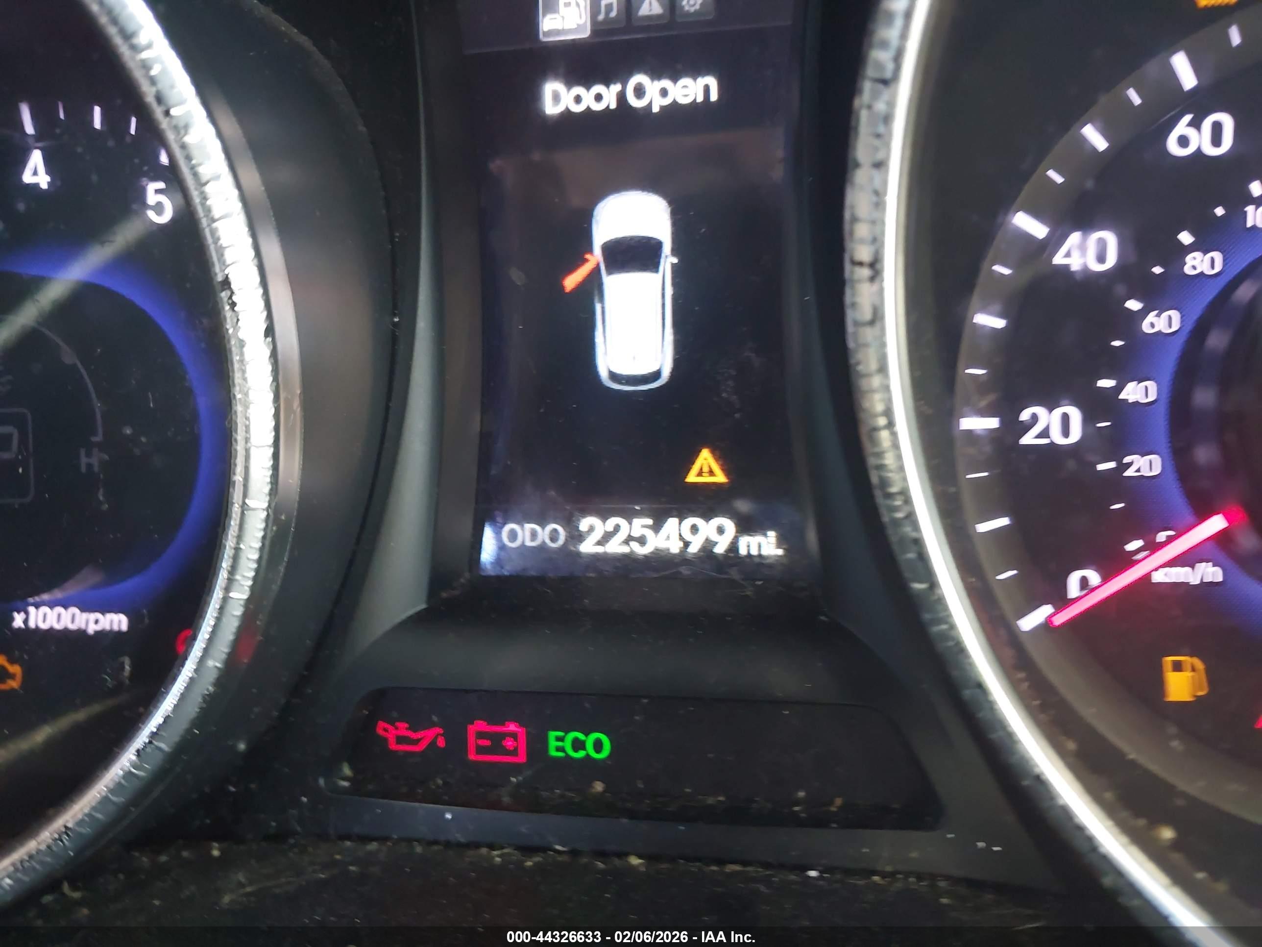 HYUNDAI SANTA image 7