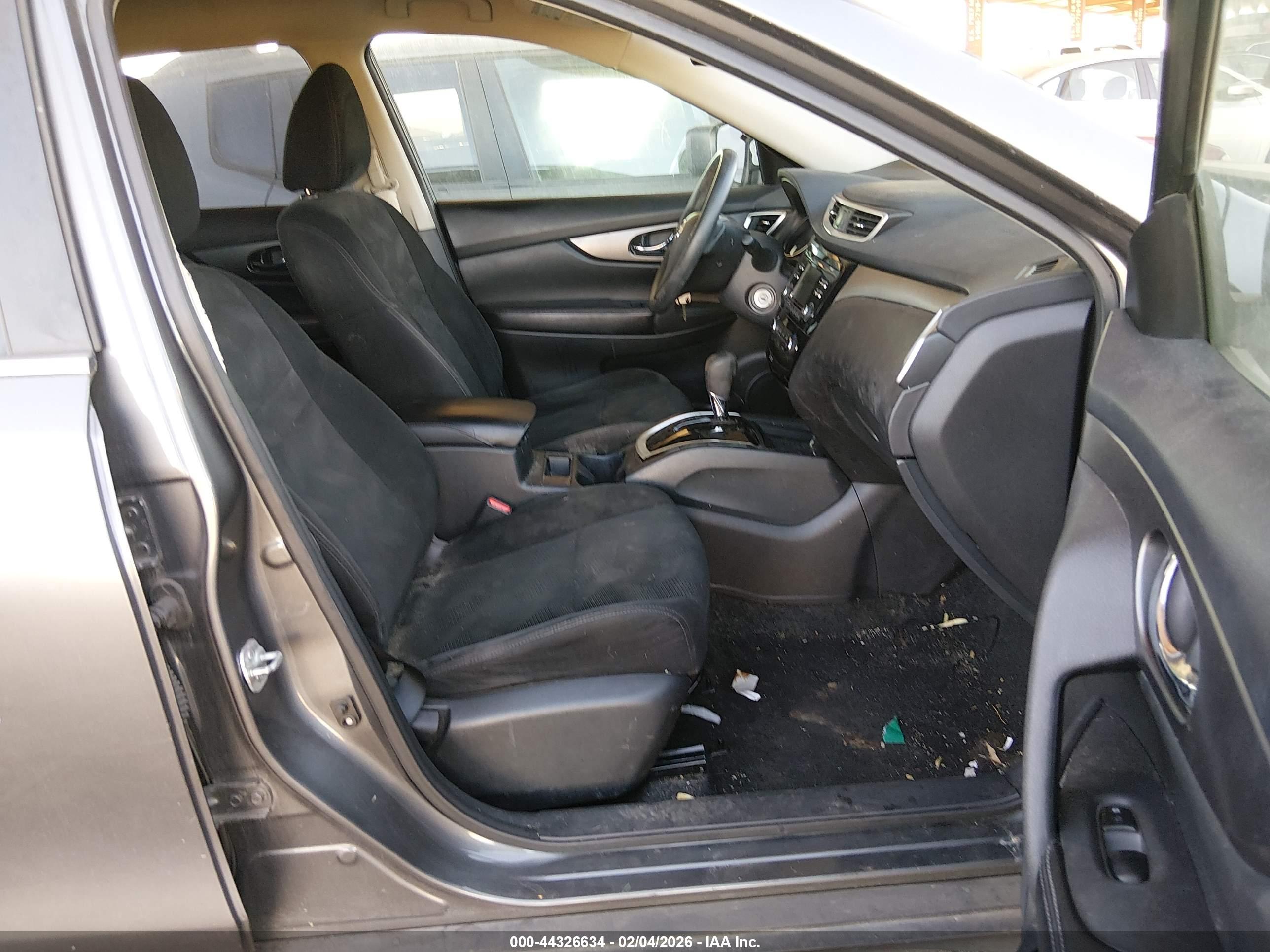 NISSAN ROGUE image 5