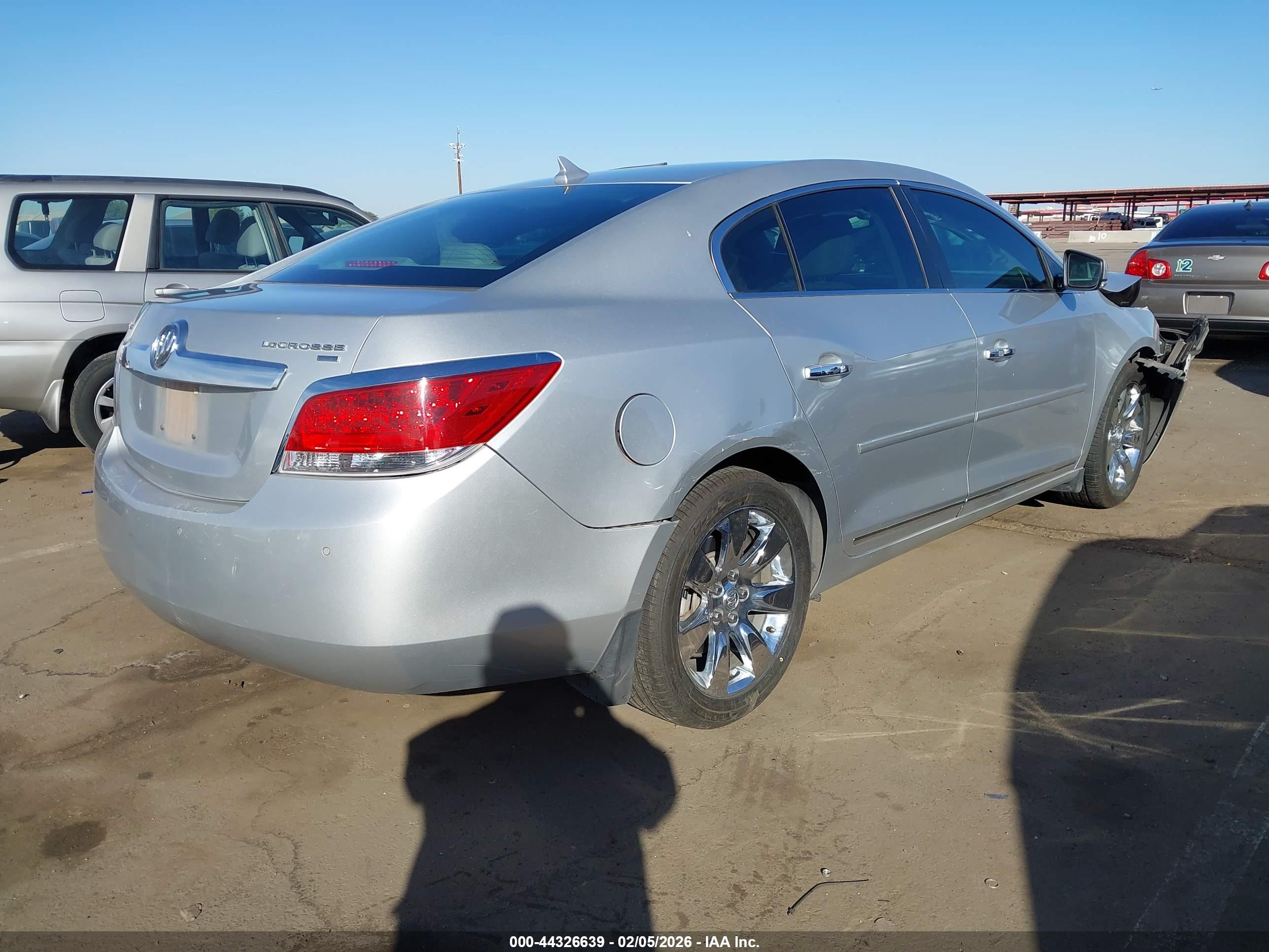 BUICK LACROSSE image 4