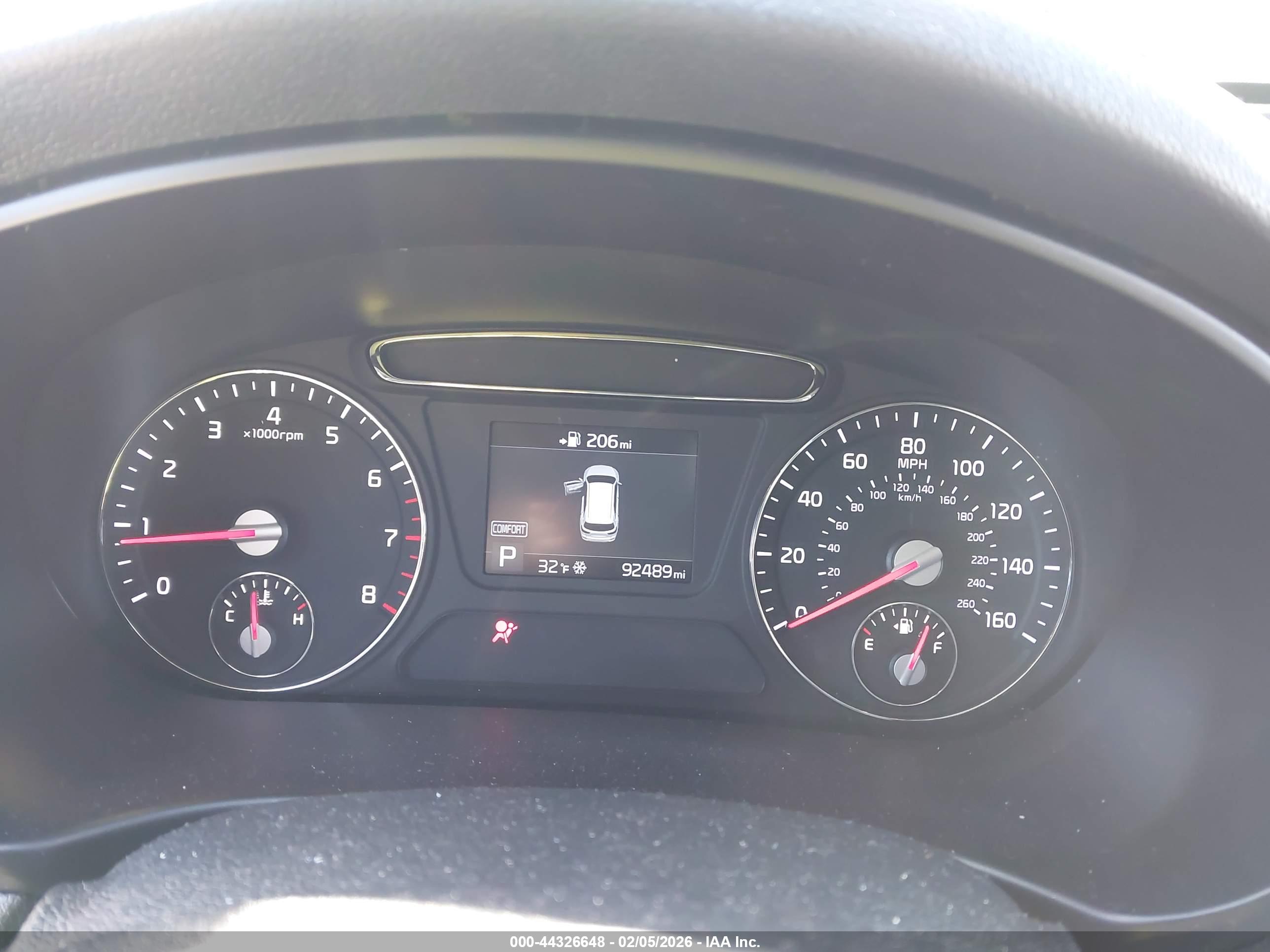 KIA SORENTO image 7