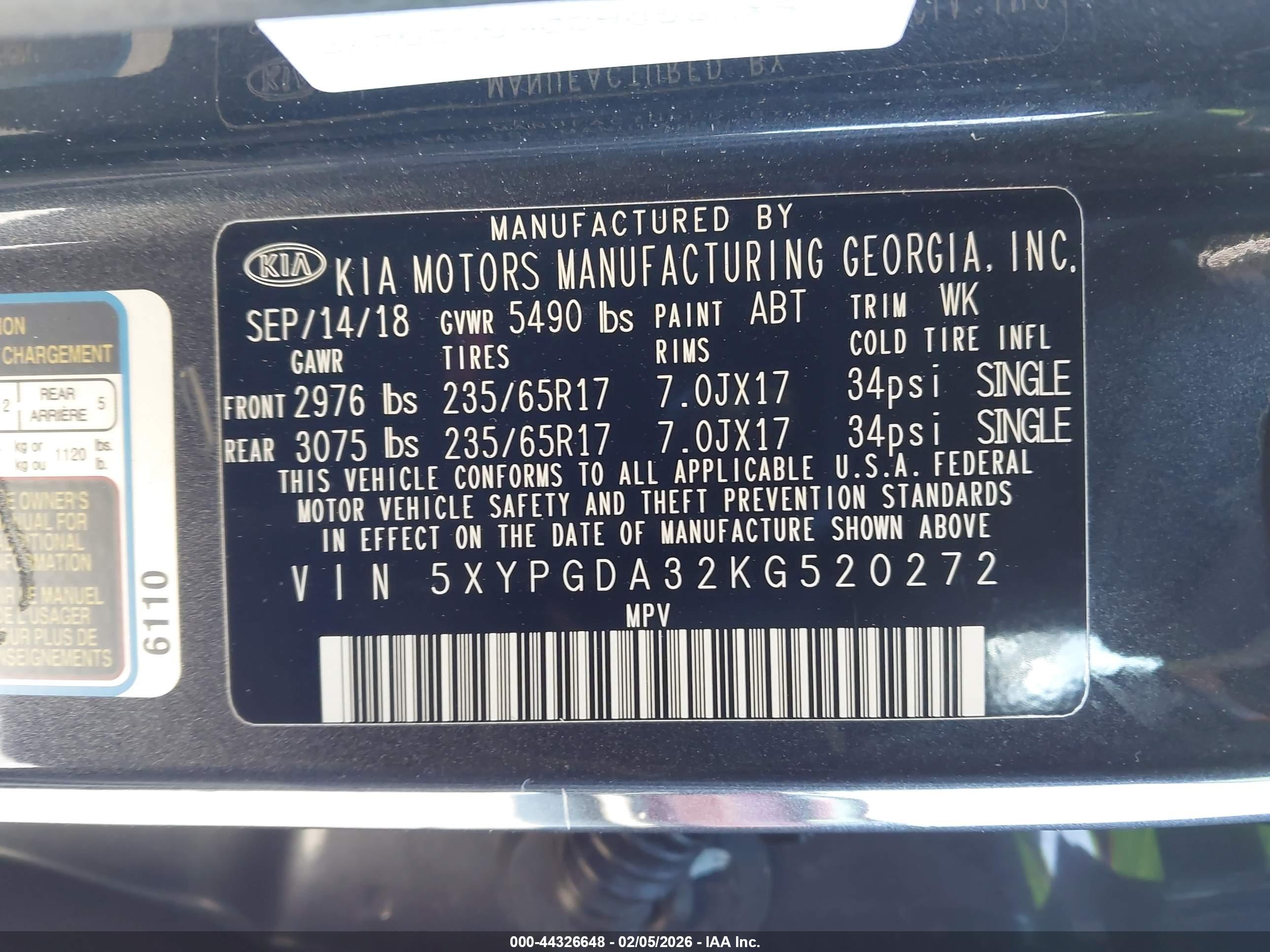 KIA SORENTO image 9