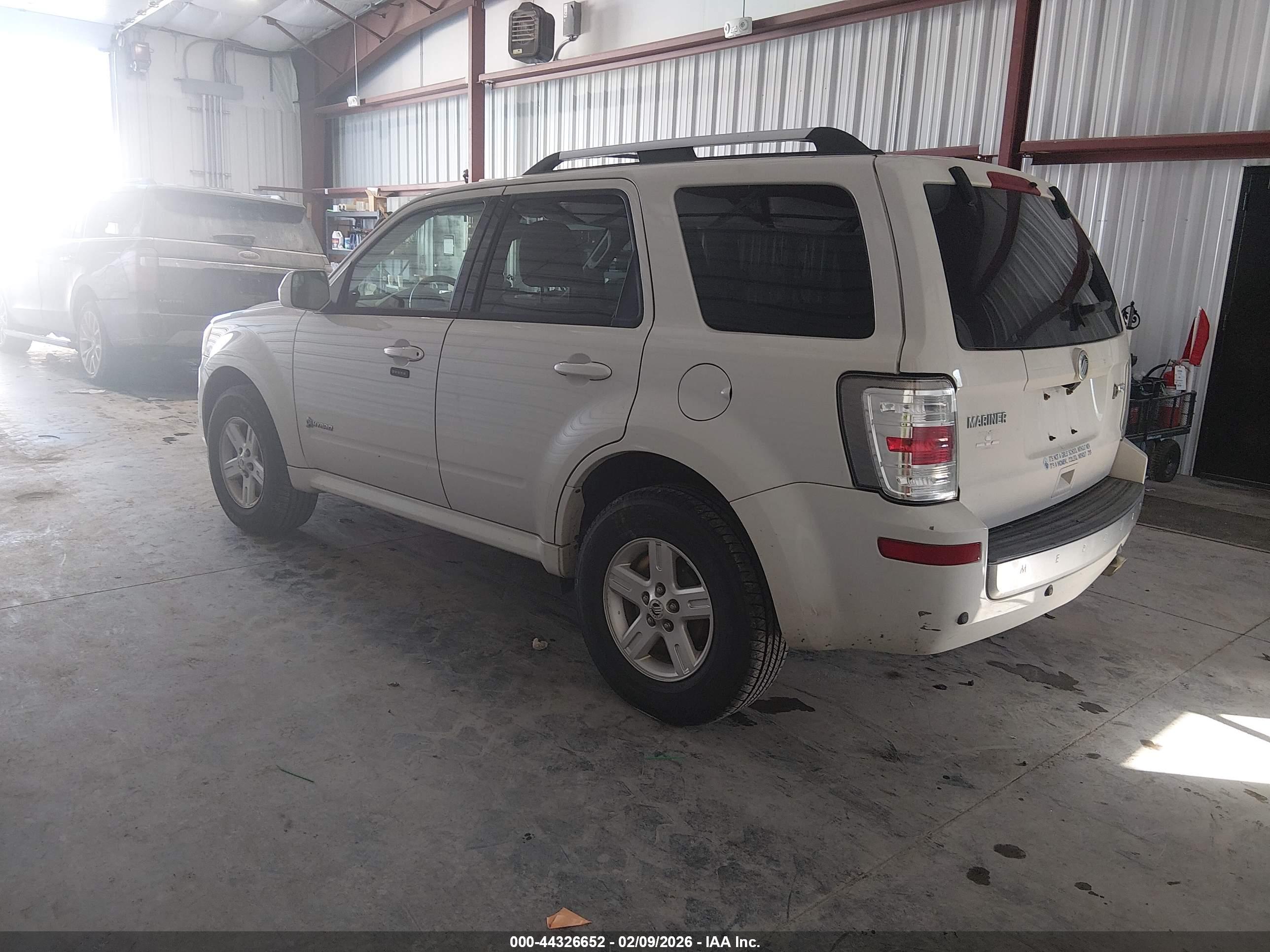 MERCURY MARINER image 3
