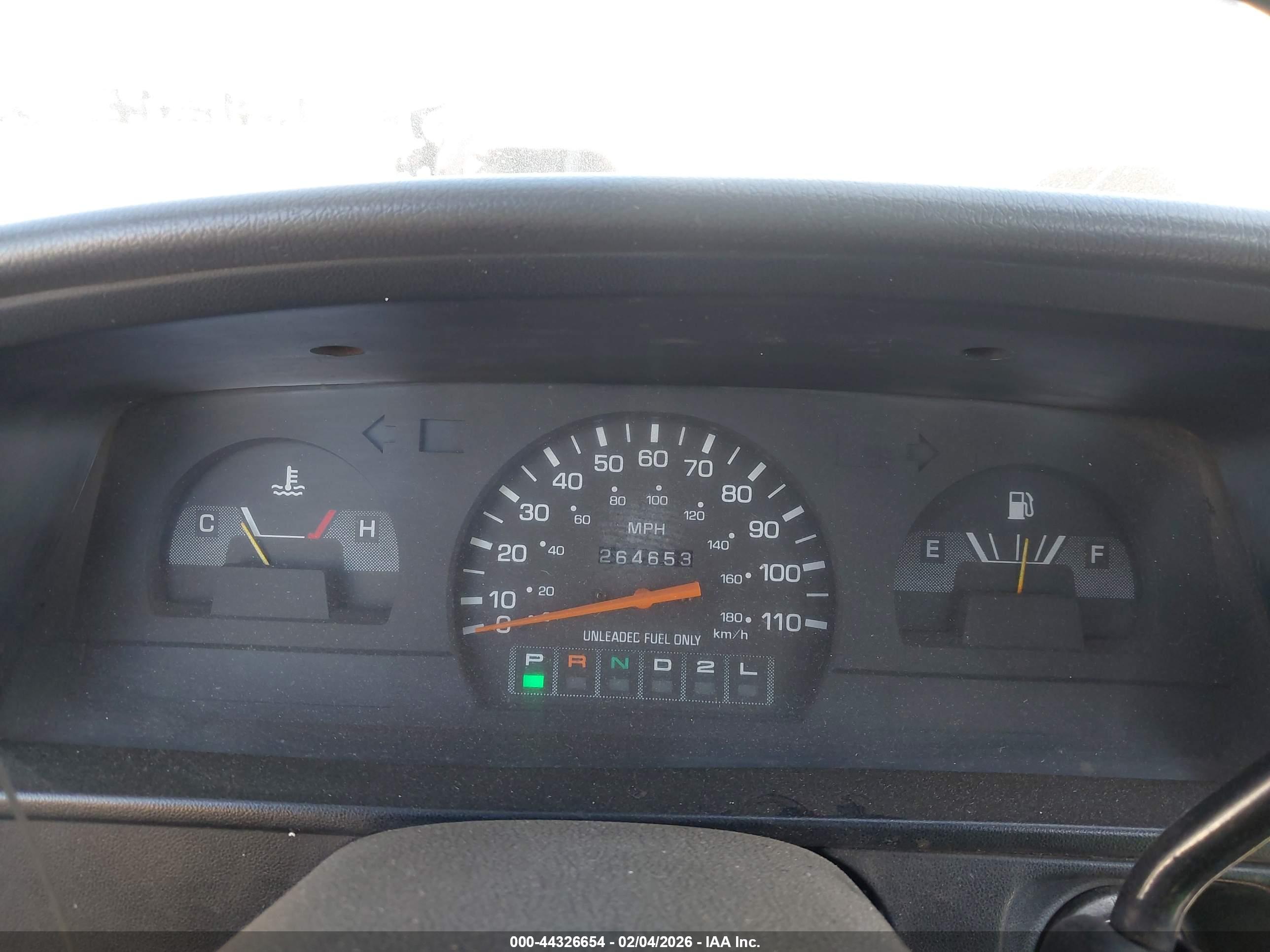 TOYOTA PICKUP image 7