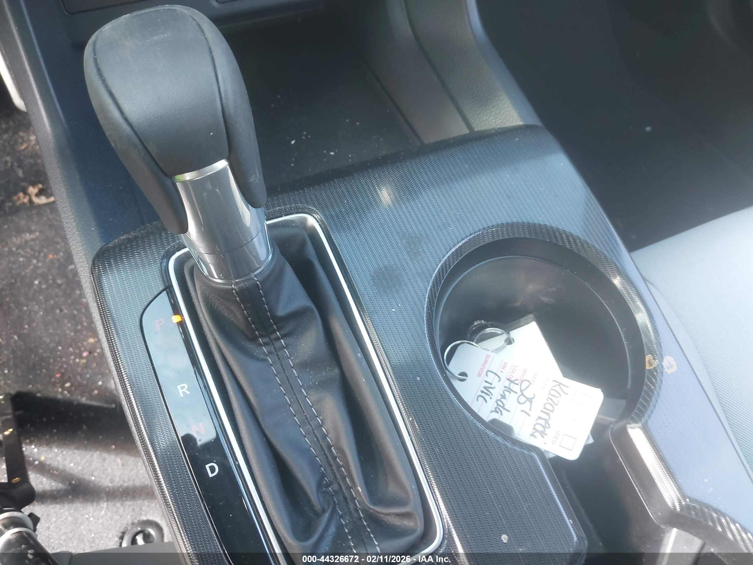 HONDA CIVIC image 11