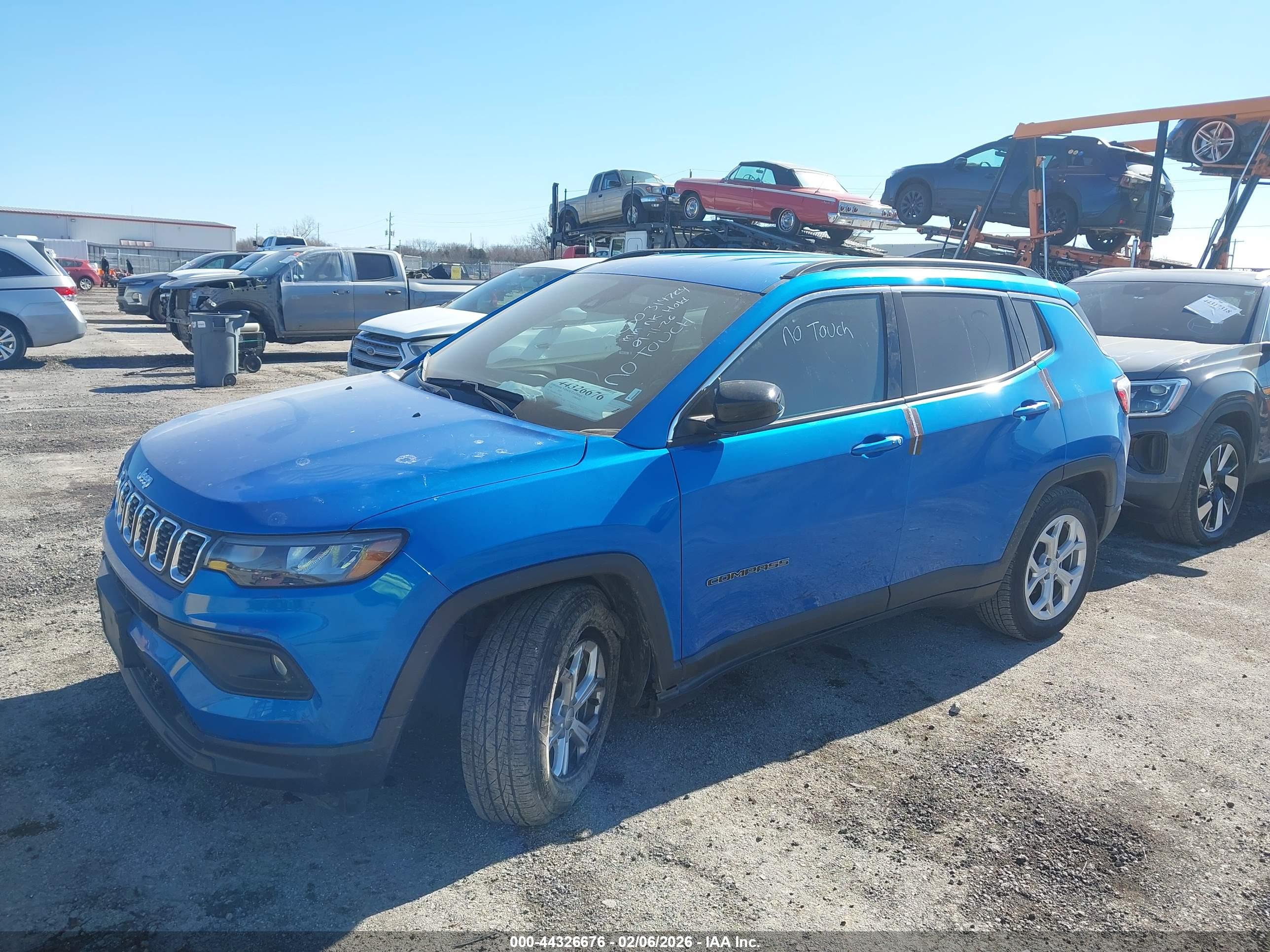 JEEP COMPASS image 2