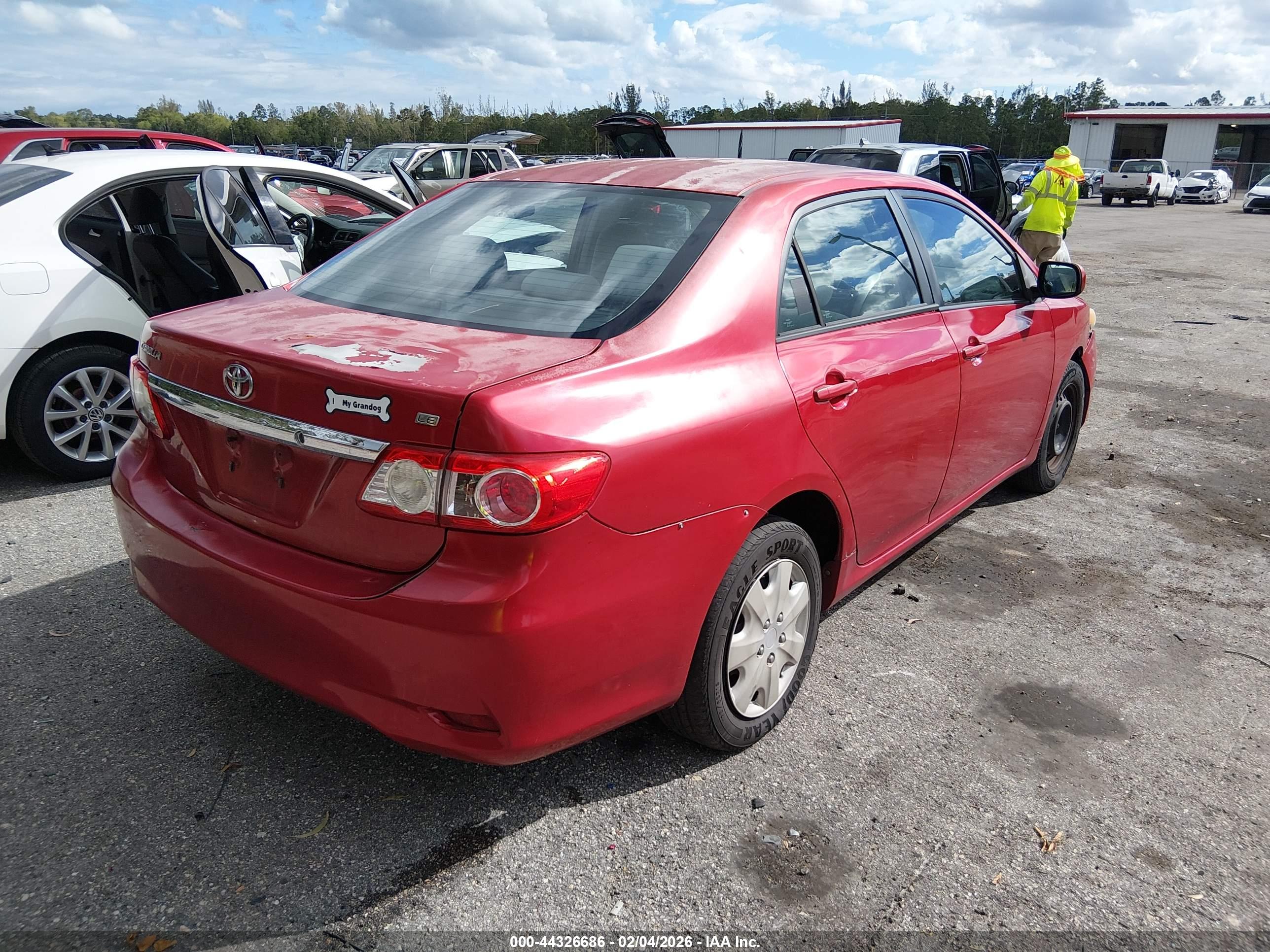 TOYOTA COROLLA image 4