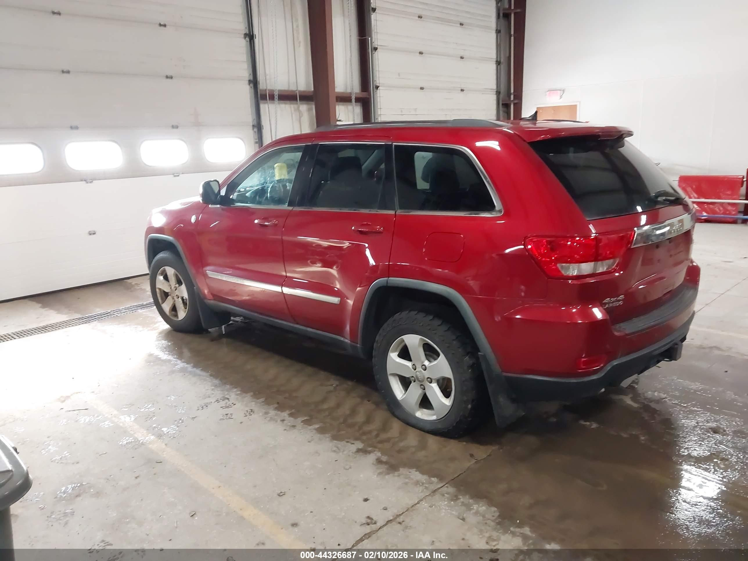 JEEP GRAND image 3