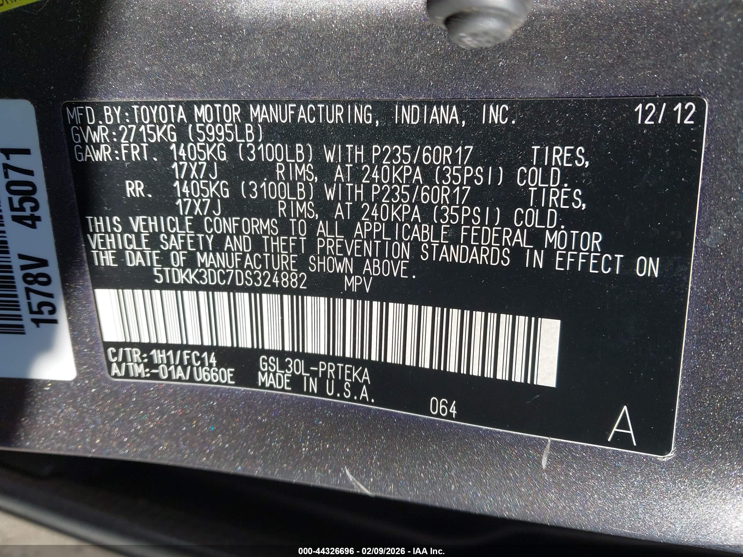 TOYOTA SIENNA image 9