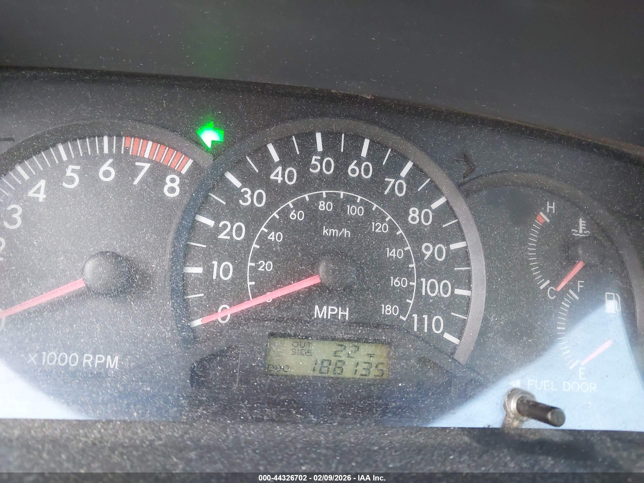TOYOTA COROLLA image 7
