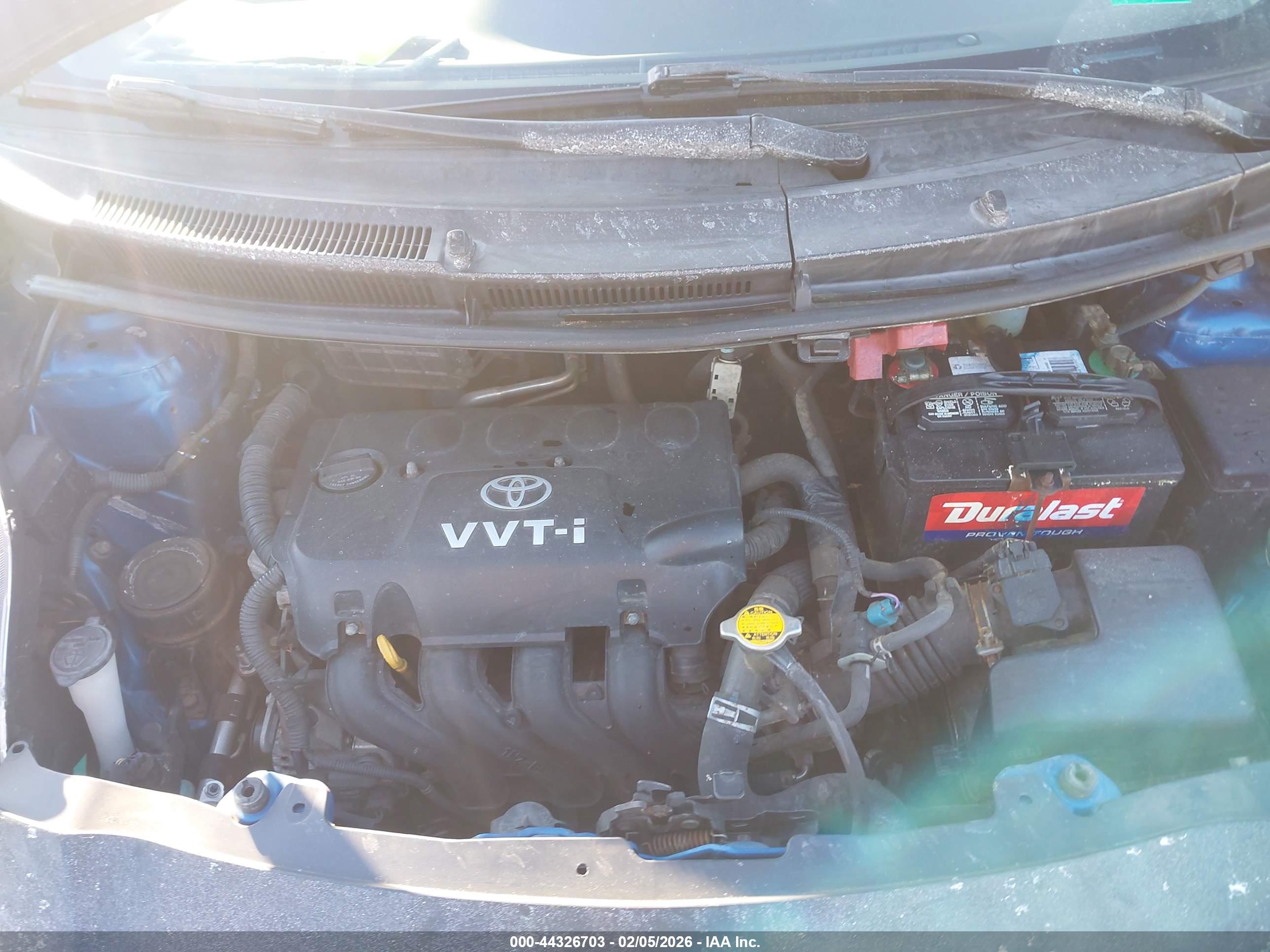 TOYOTA YARIS image 10
