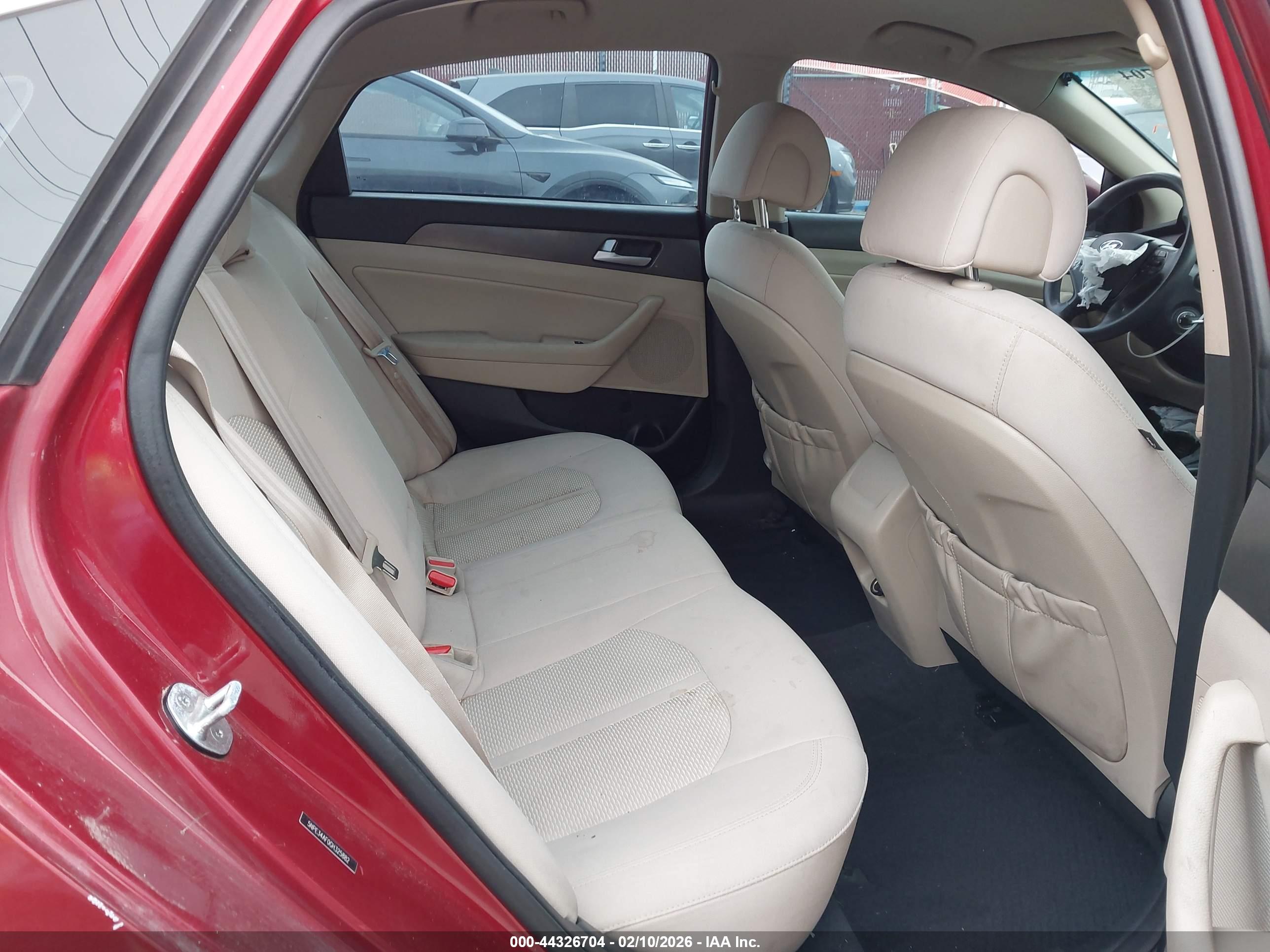 HYUNDAI SONATA image 8