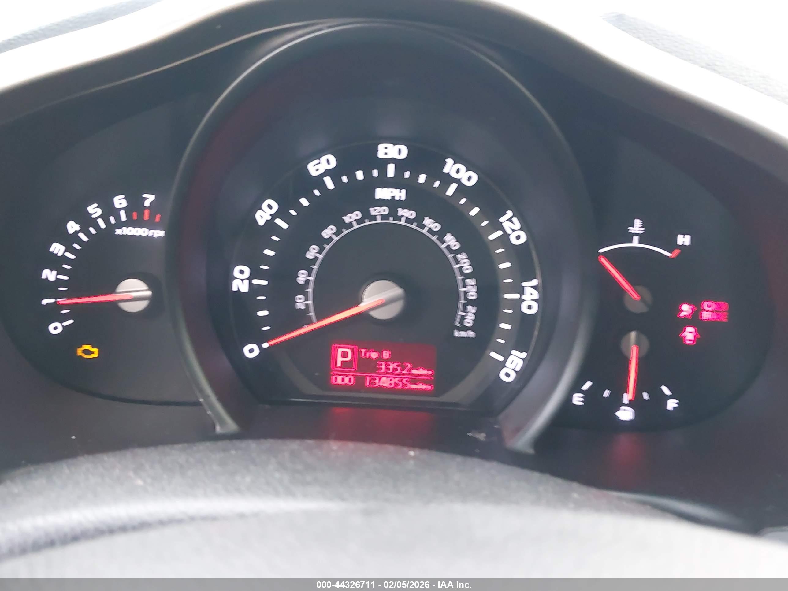 KIA SPORTAGE image 7