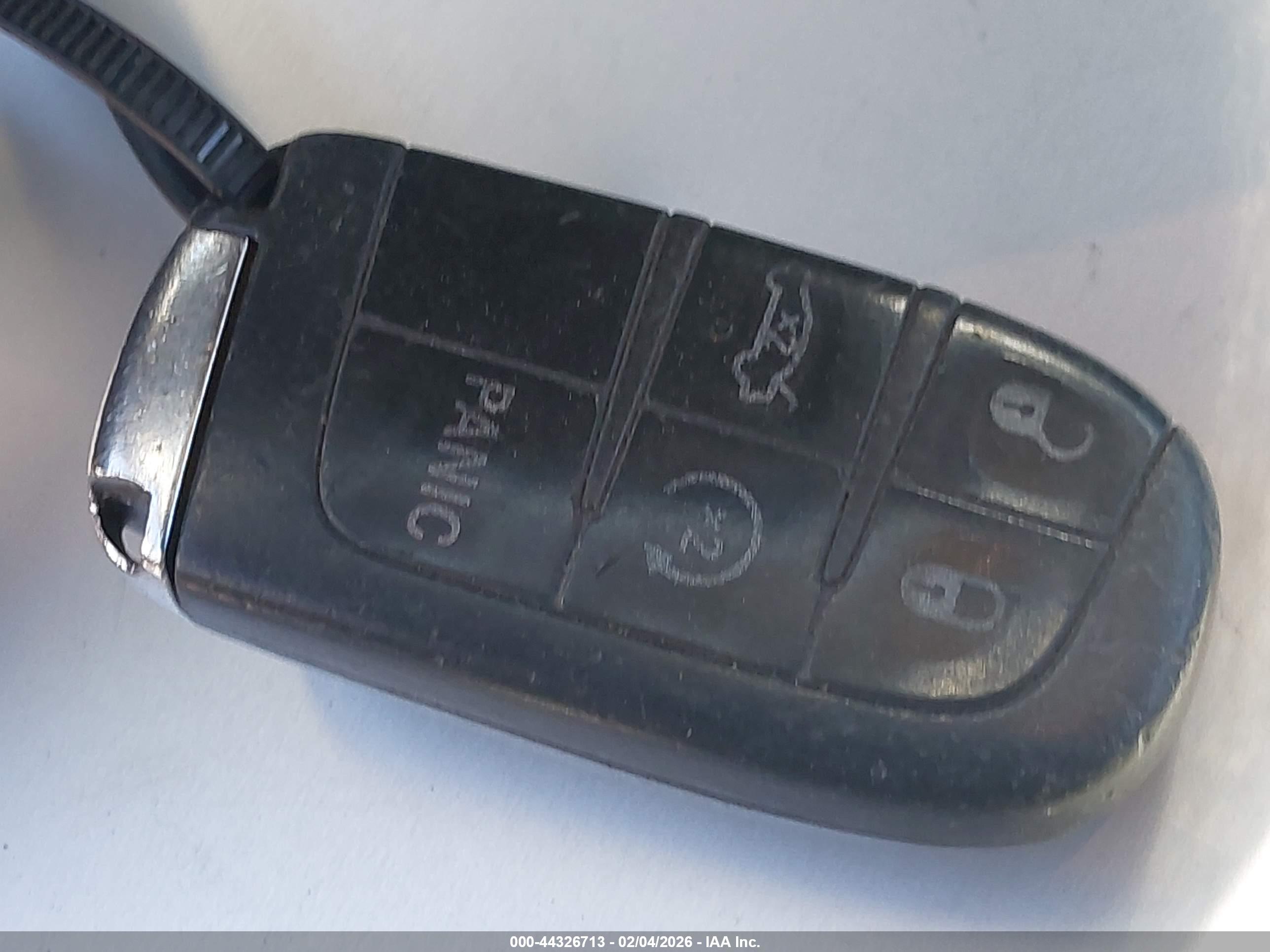 CHRYSLER 300C image 11
